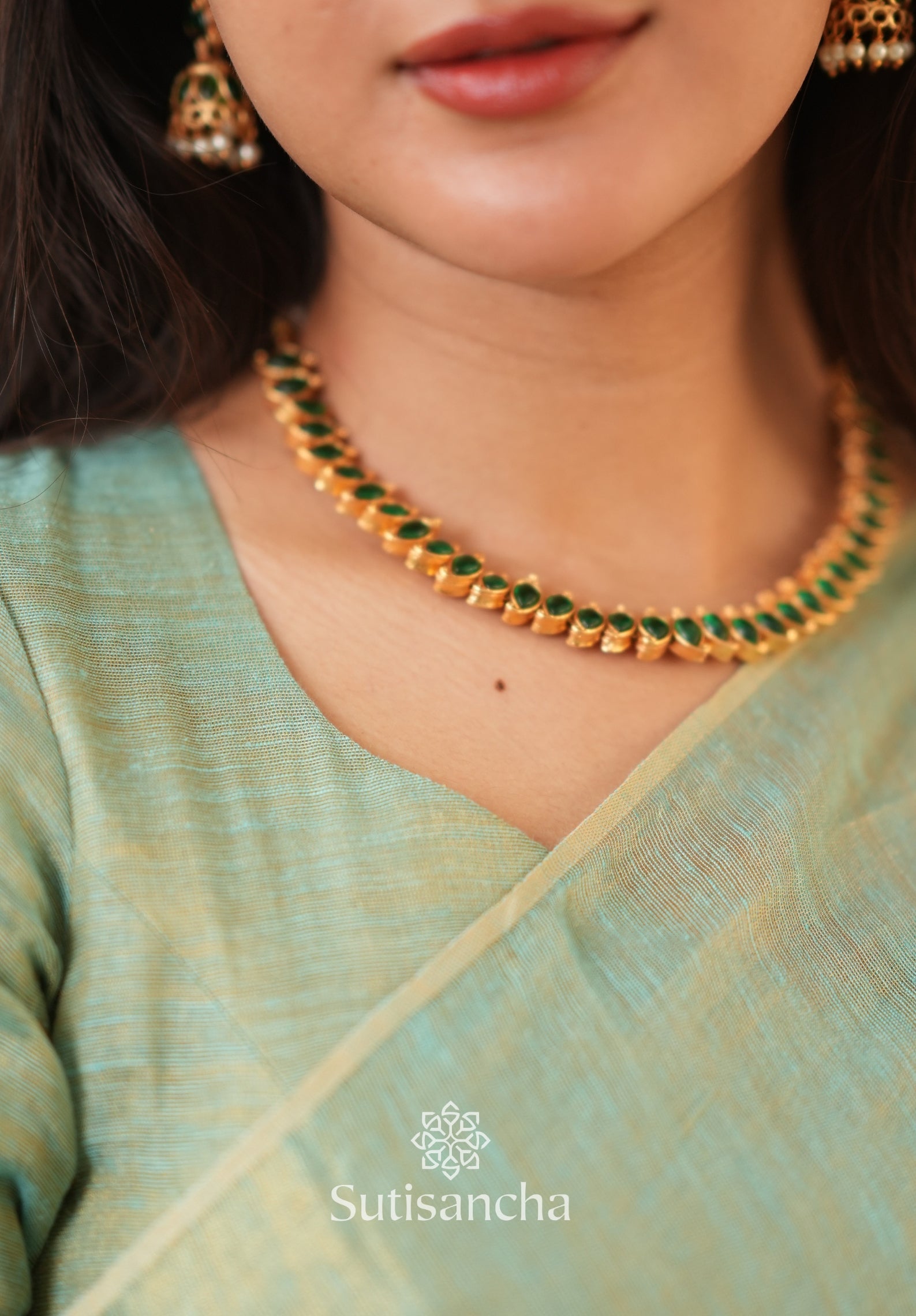 Tissue Charm Light and Lustrous Linen Saree