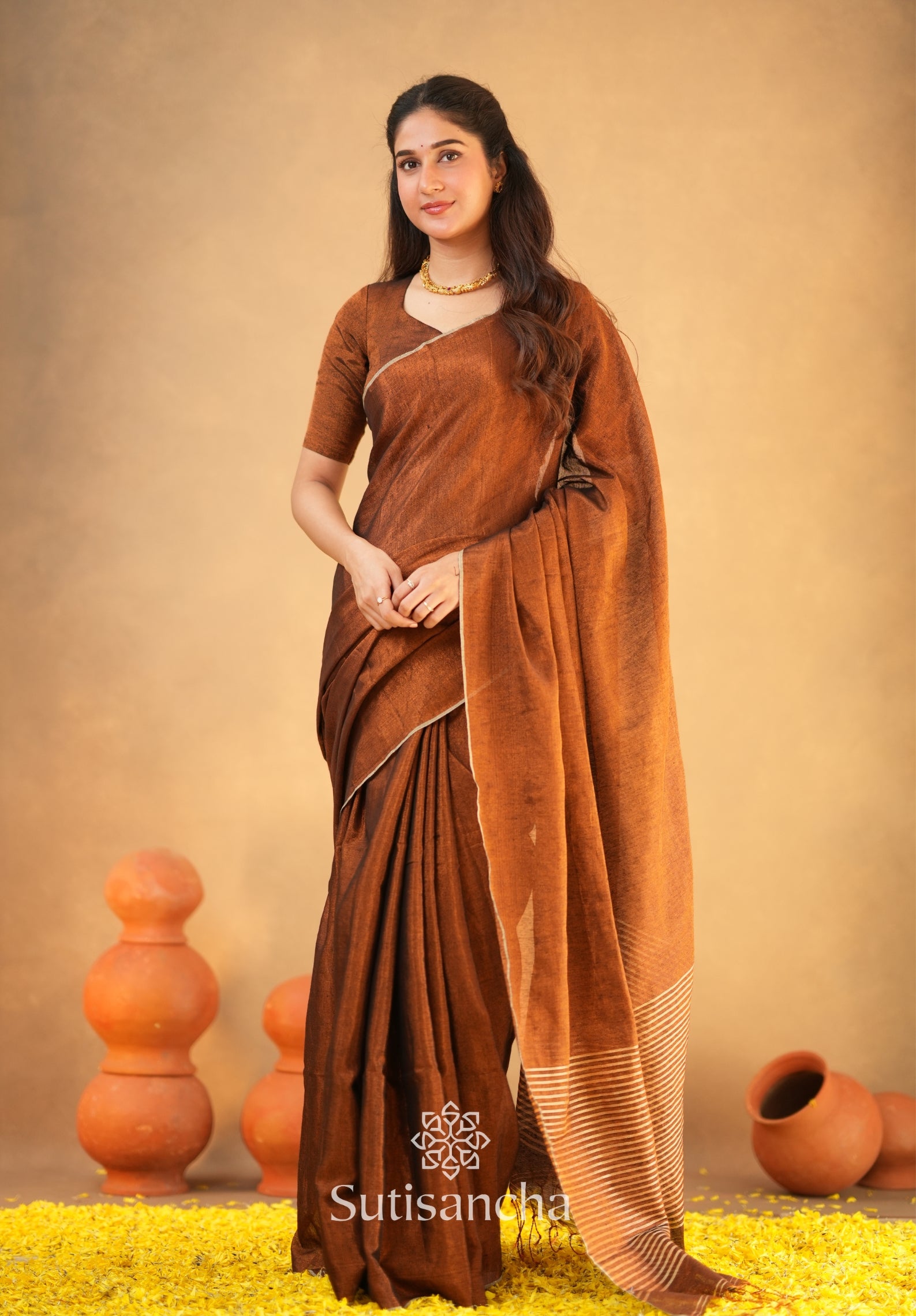 Tissue Charm Light and Lustrous Linen Saree
