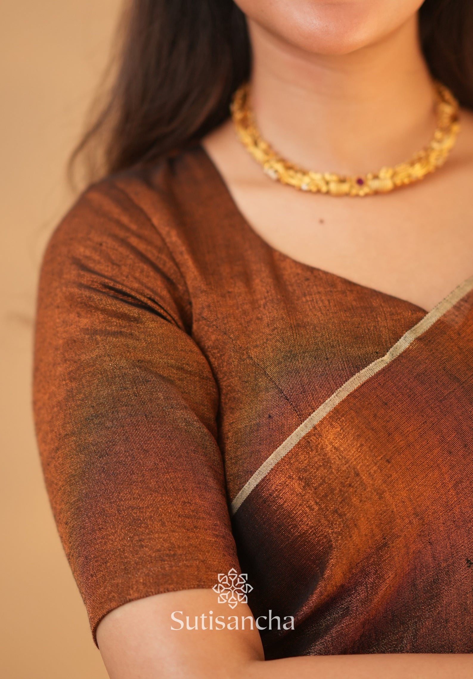 Tissue Charm Light and Lustrous Linen Saree