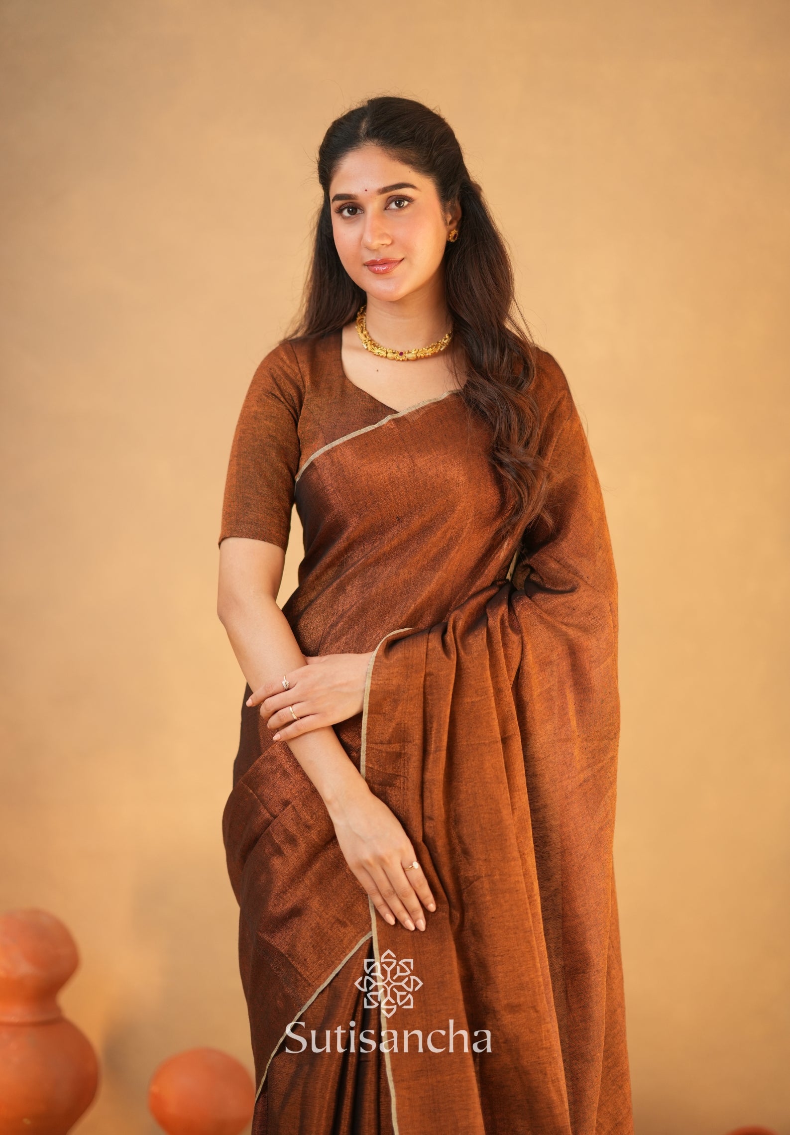 Tissue Charm Light and Lustrous Linen Saree
