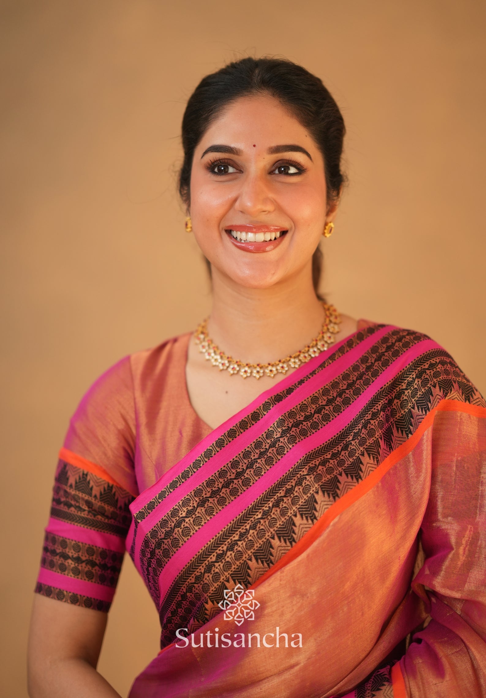 South Charm Tissue Cotton Saree with Traditional Border