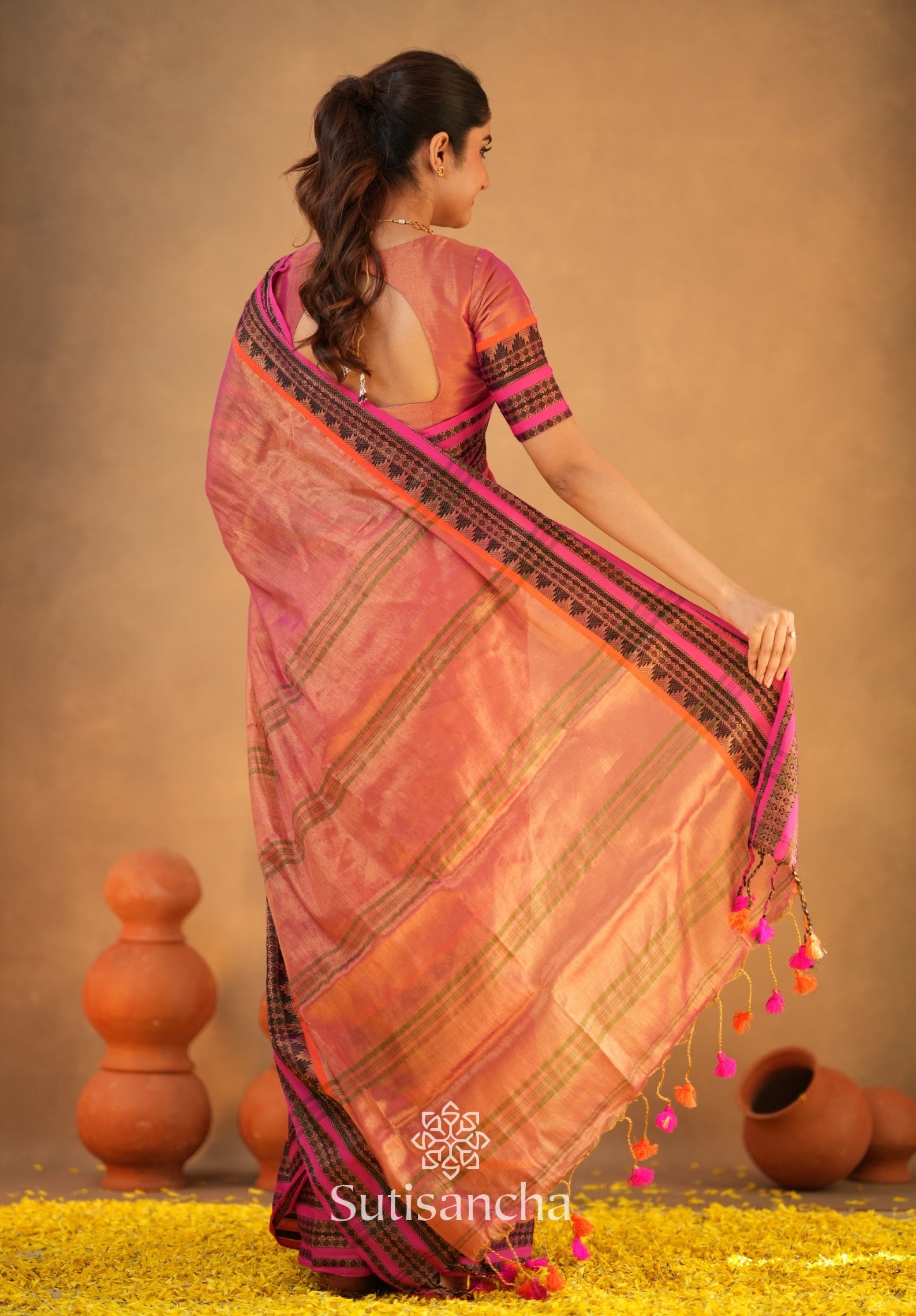 South Charm Tissue Cotton Saree with Traditional Border