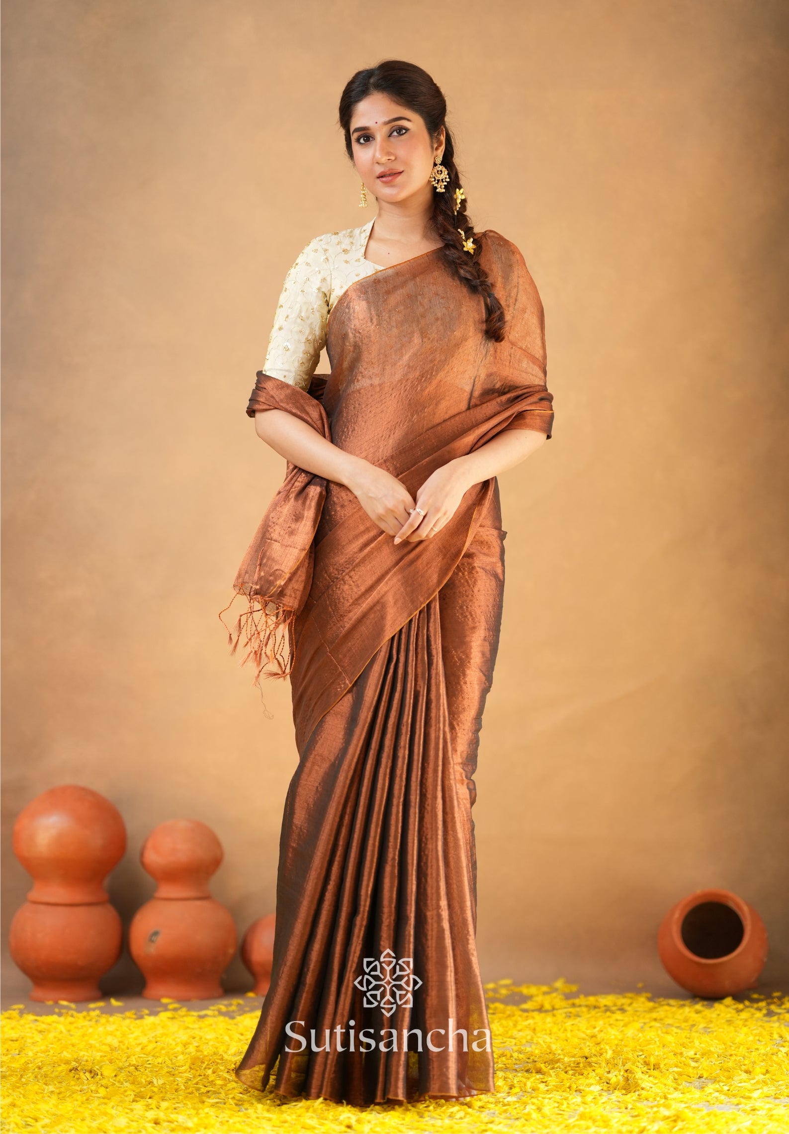 Beads Bloom Tissue Elegance