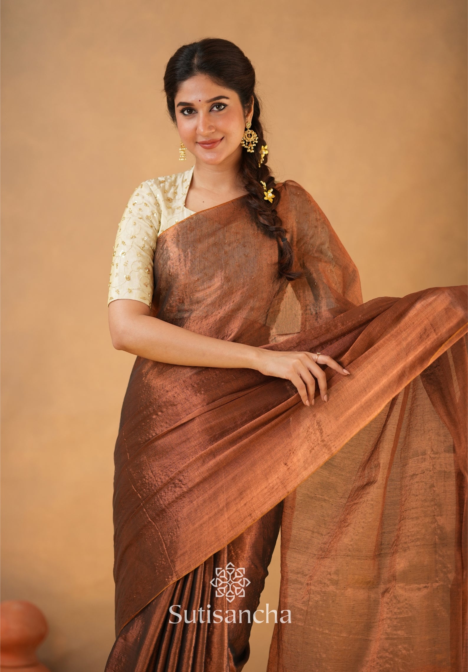 Beads Bloom Tissue Elegance