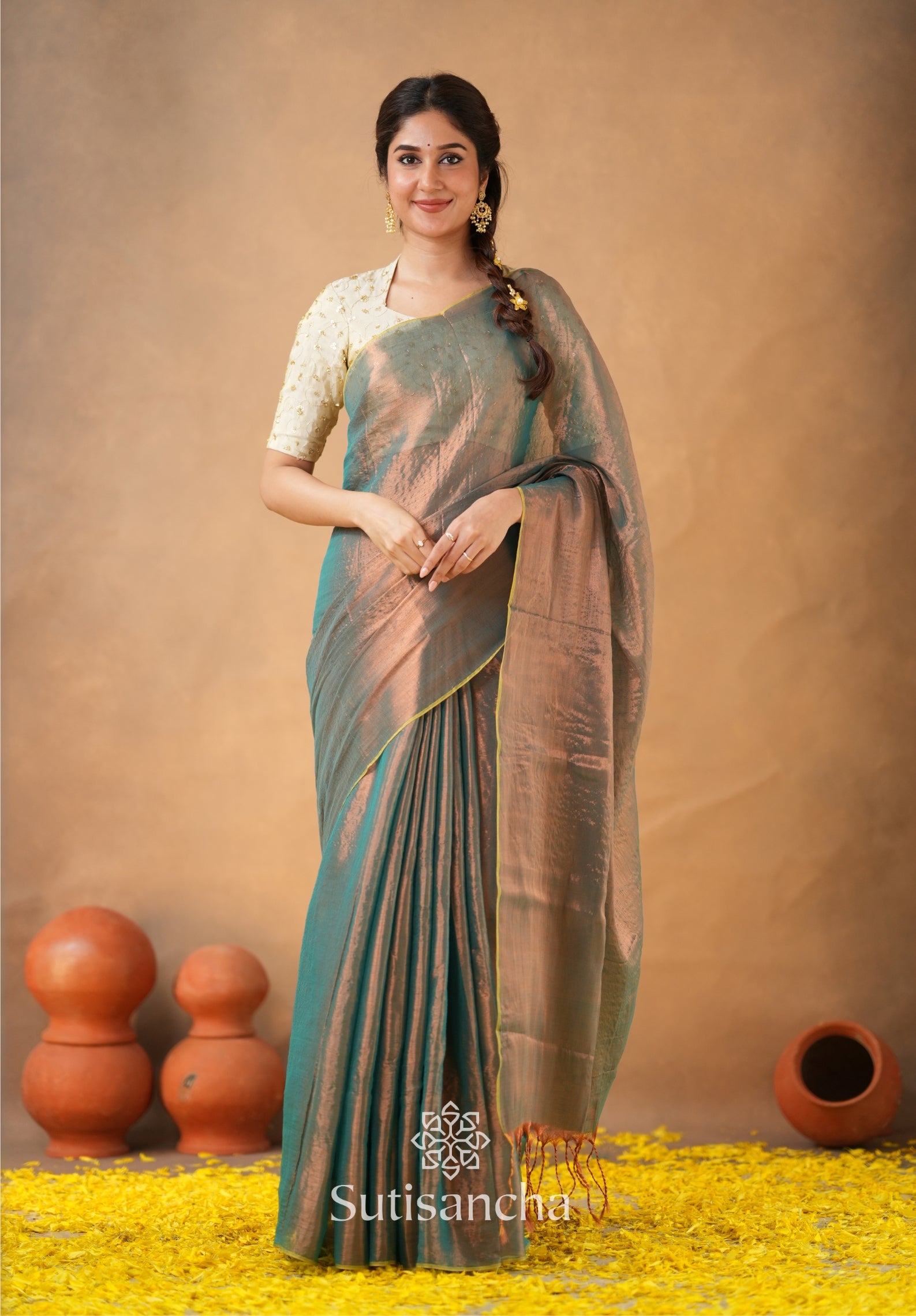 Beads Bloom Tissue Elegance