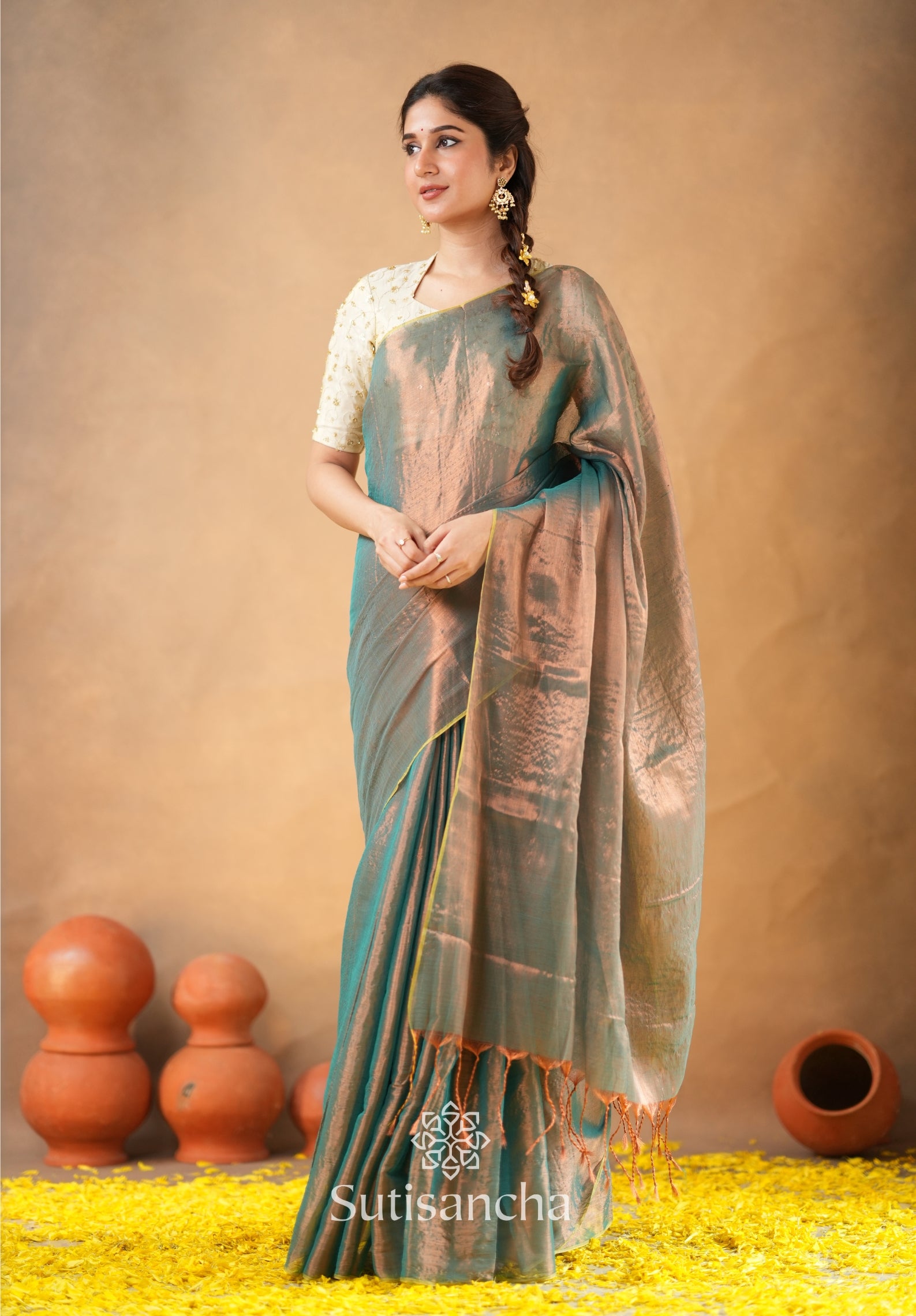 Beads Bloom Tissue Elegance