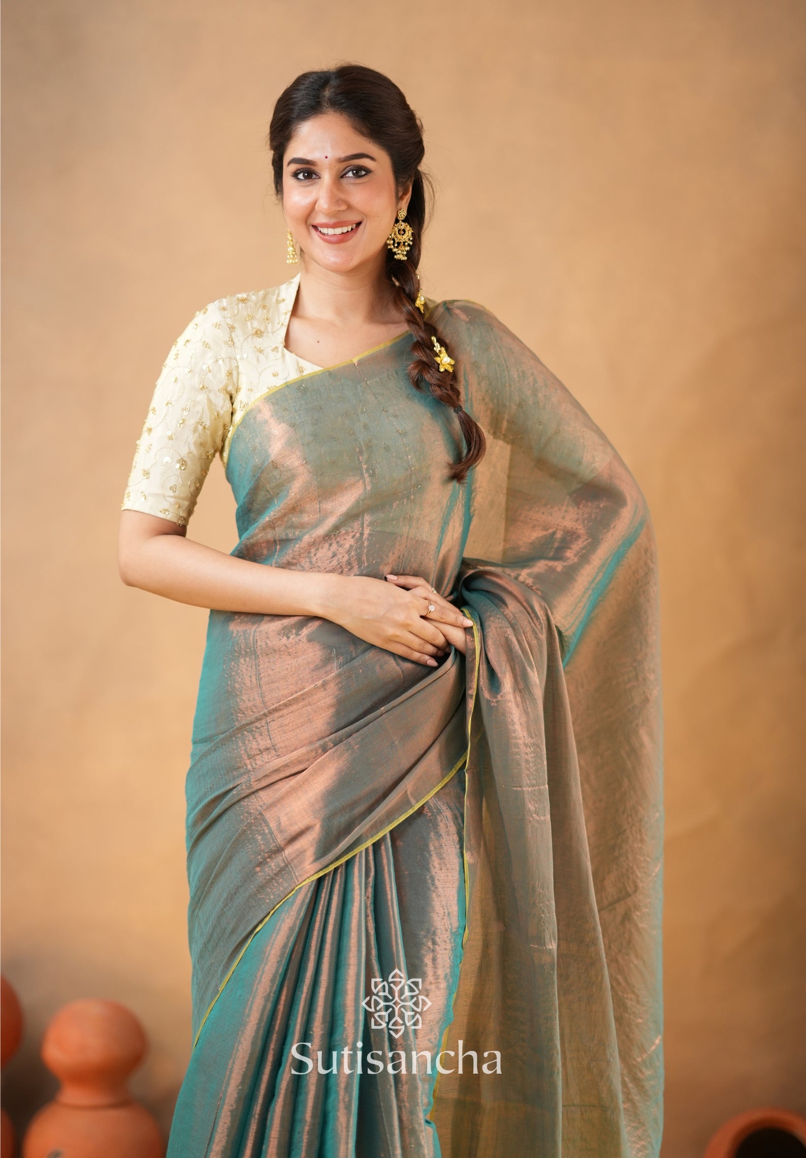 Beads Bloom Tissue Elegance