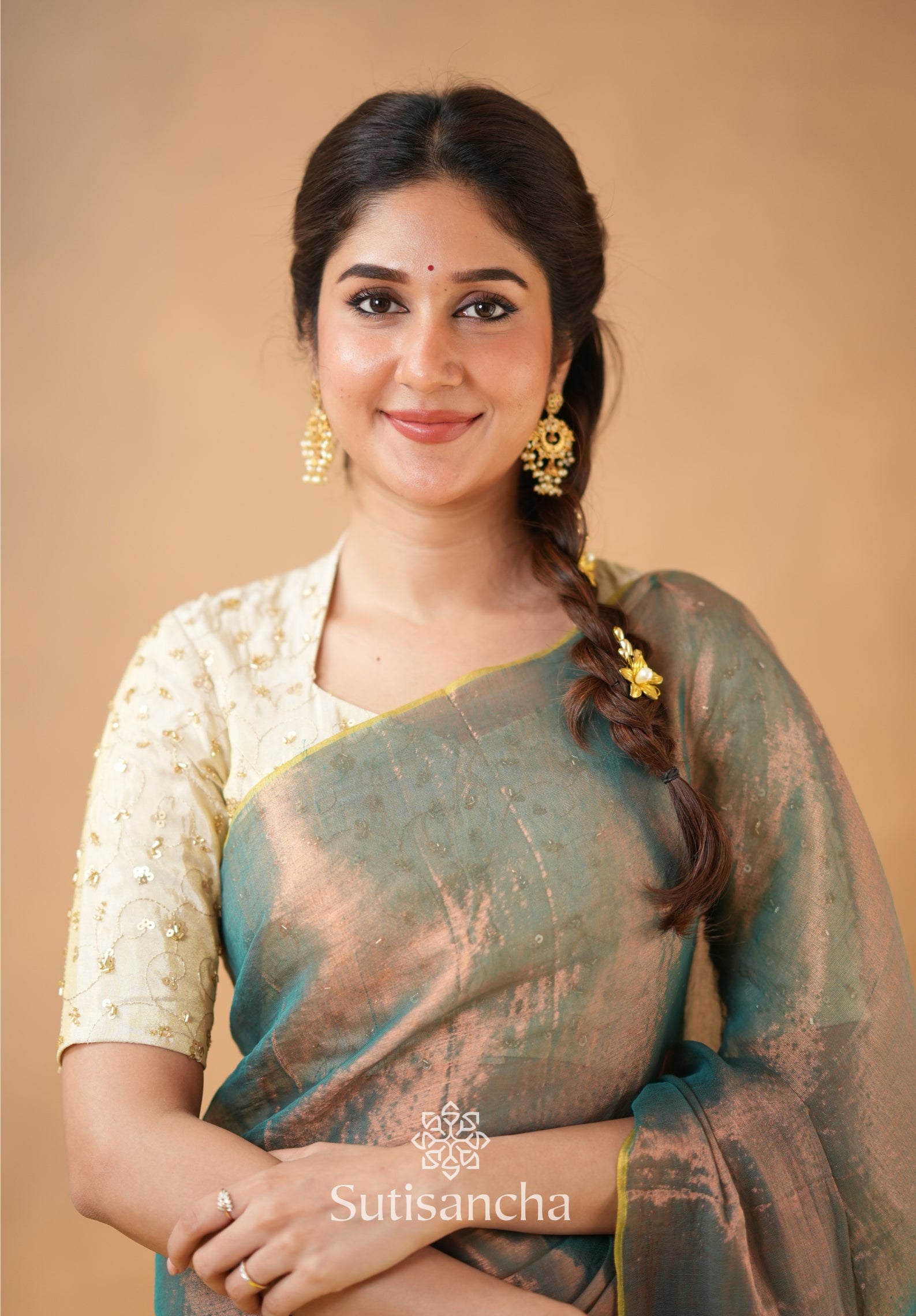 Beads Bloom Tissue Elegance