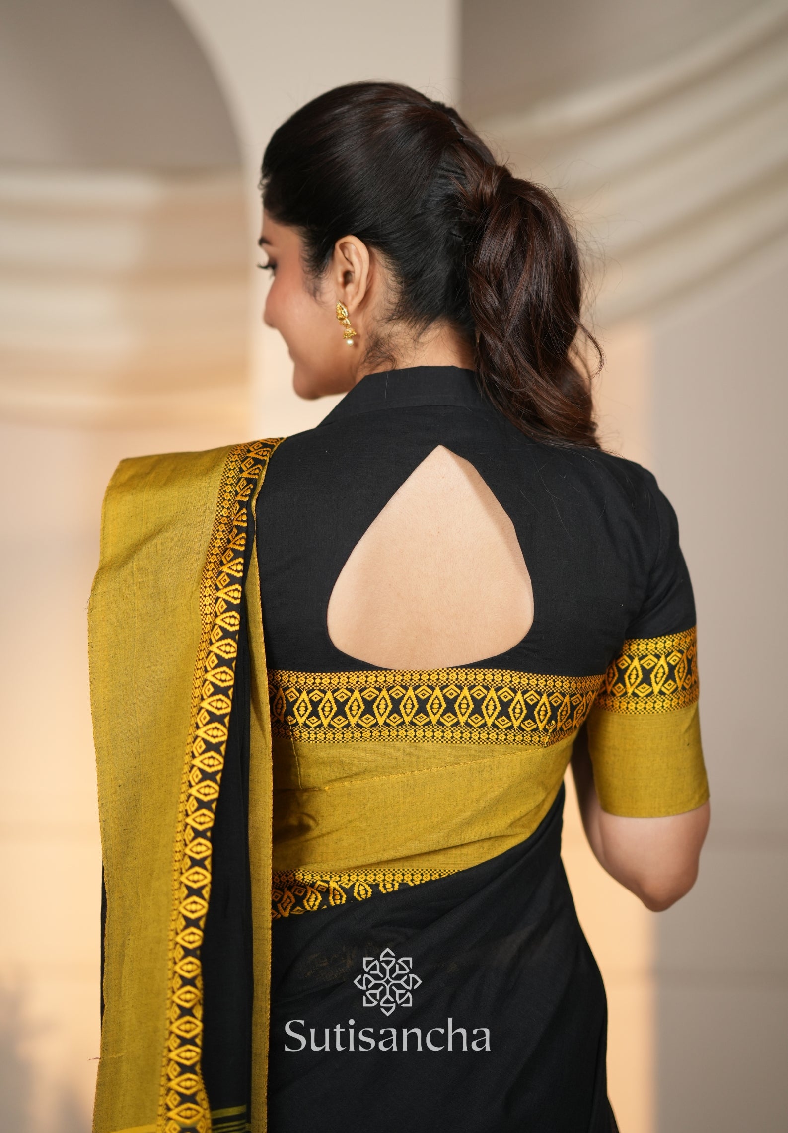 Timeless Weave Bengal Cotton Saree by Sutisancha