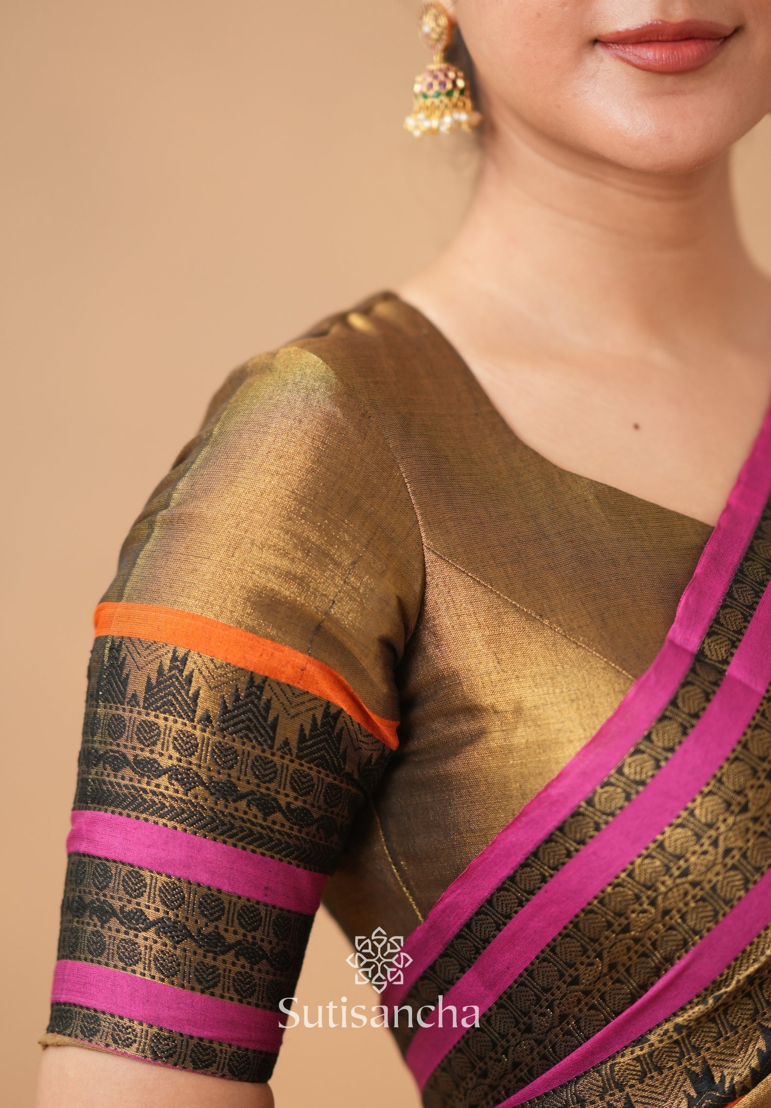 South Charm Tissue Cotton Saree with Traditional Border