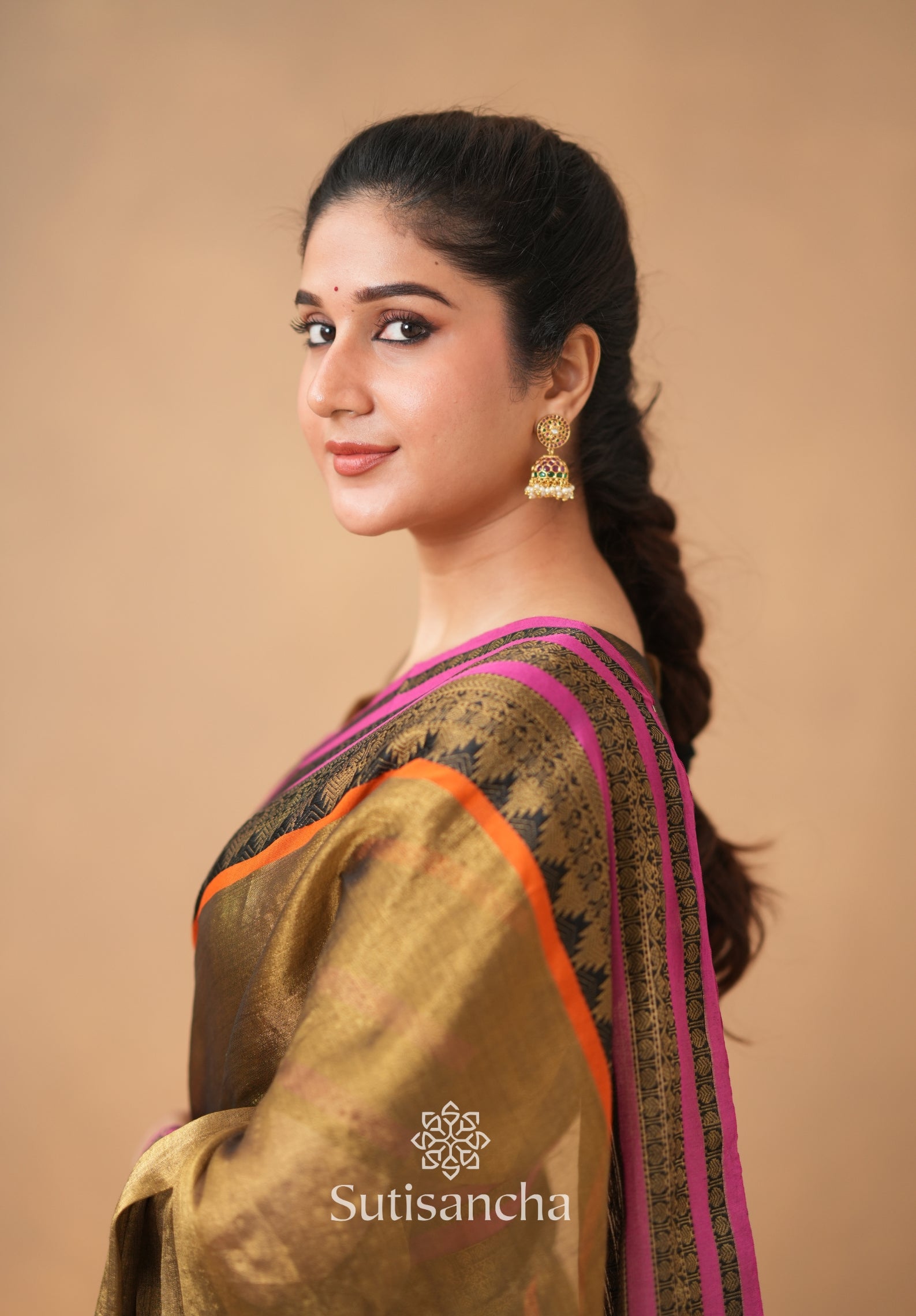 South Charm Tissue Cotton Saree with Traditional Border