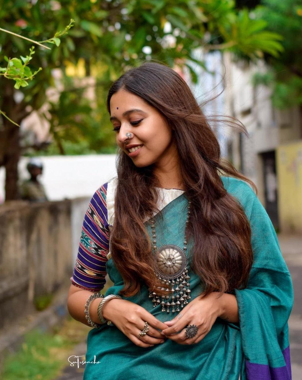 Sutisancha Purple Pallu Handloom Pure Khadi PomPom Saree - Suti Sancha