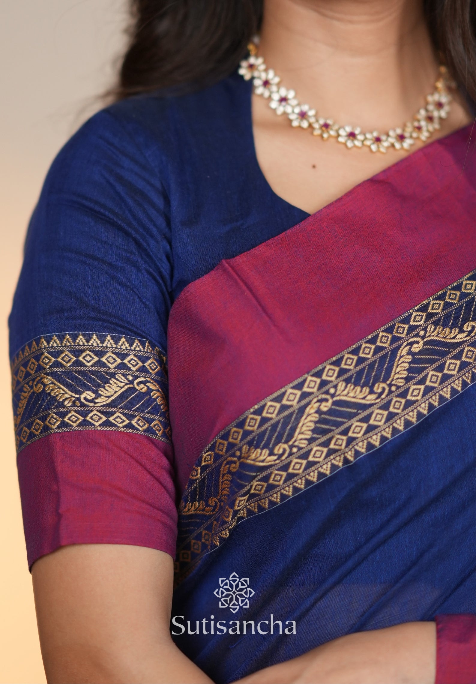 The Weaver's Touch: Pure Bengal Cotton Saree with Timeless Appeal