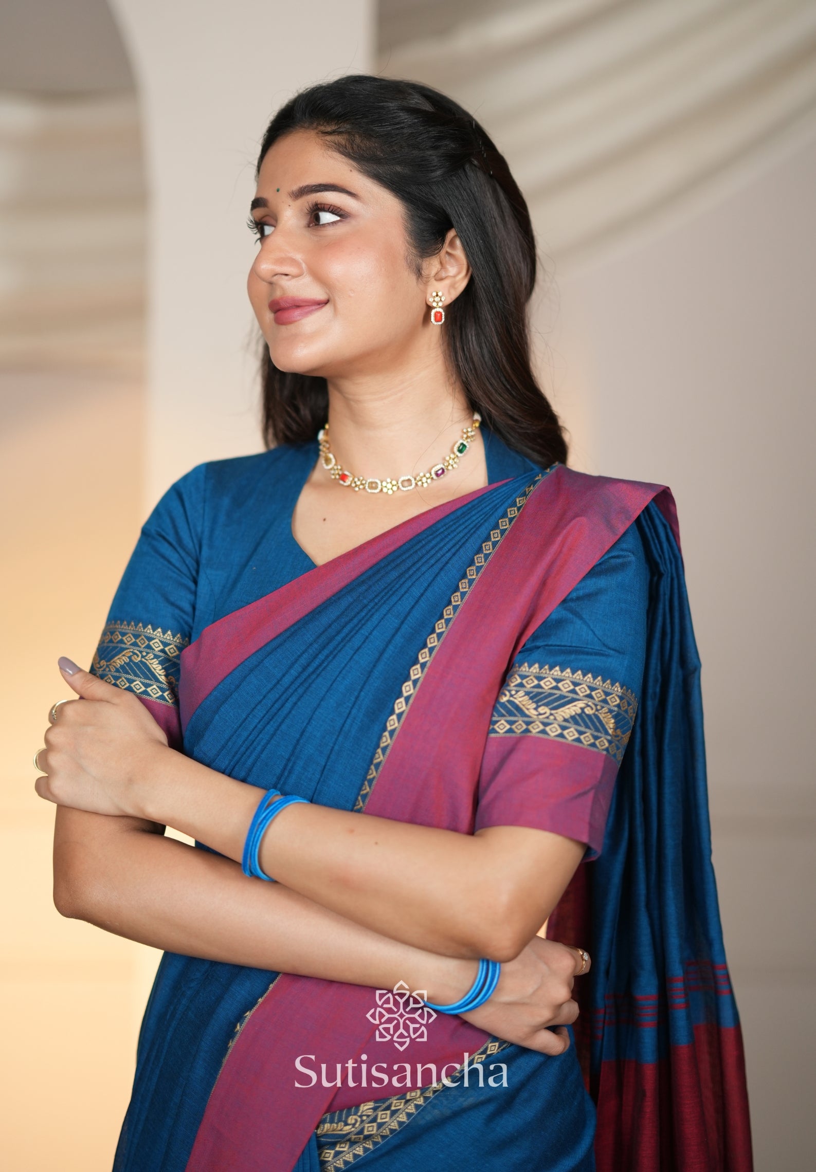 The Weaver's Touch: Pure Bengal Cotton Saree with Timeless Appeal