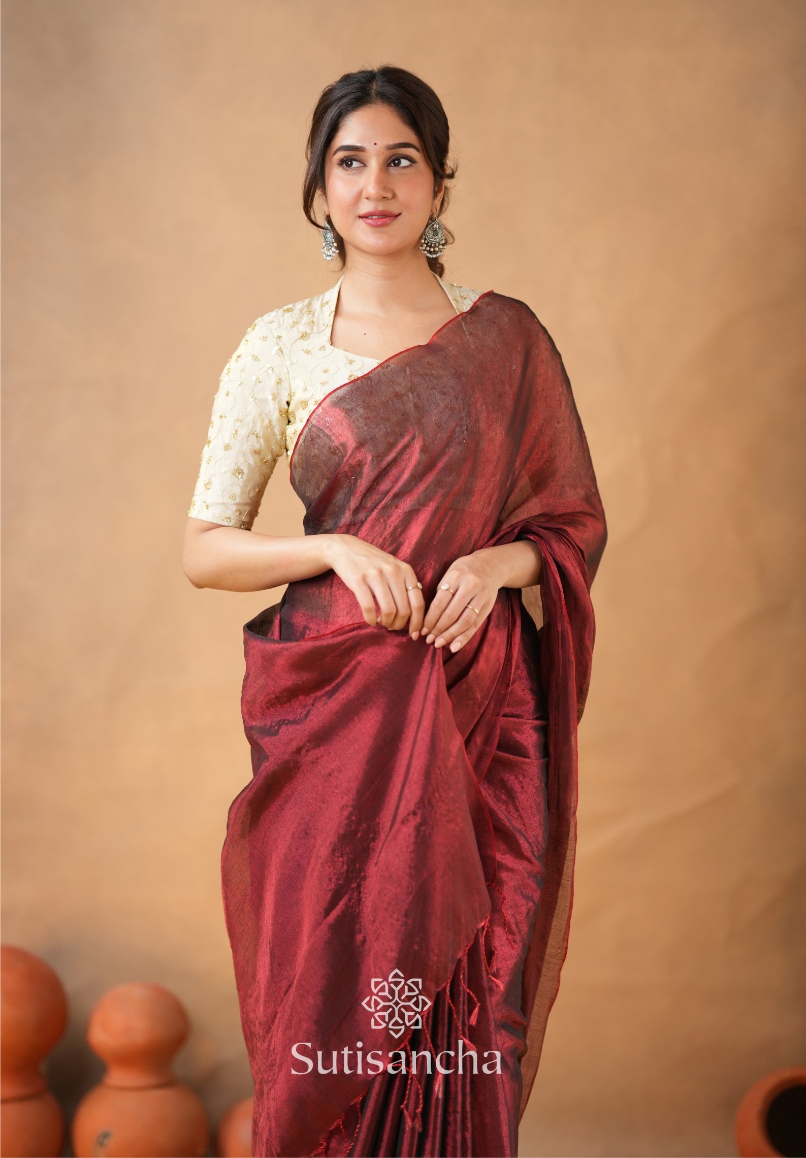 Beads Bloom Tissue Elegance