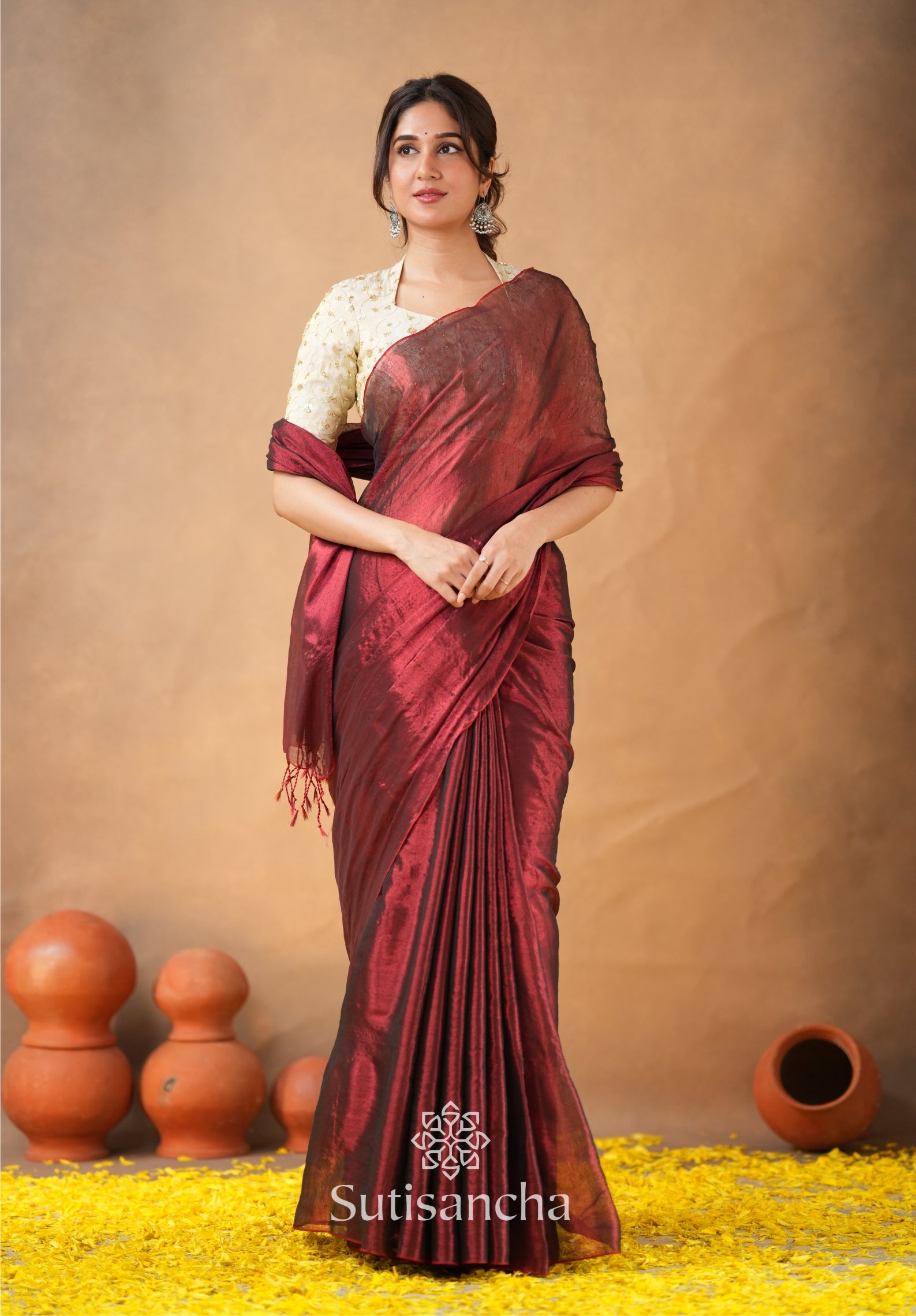 Beads Bloom Tissue Elegance