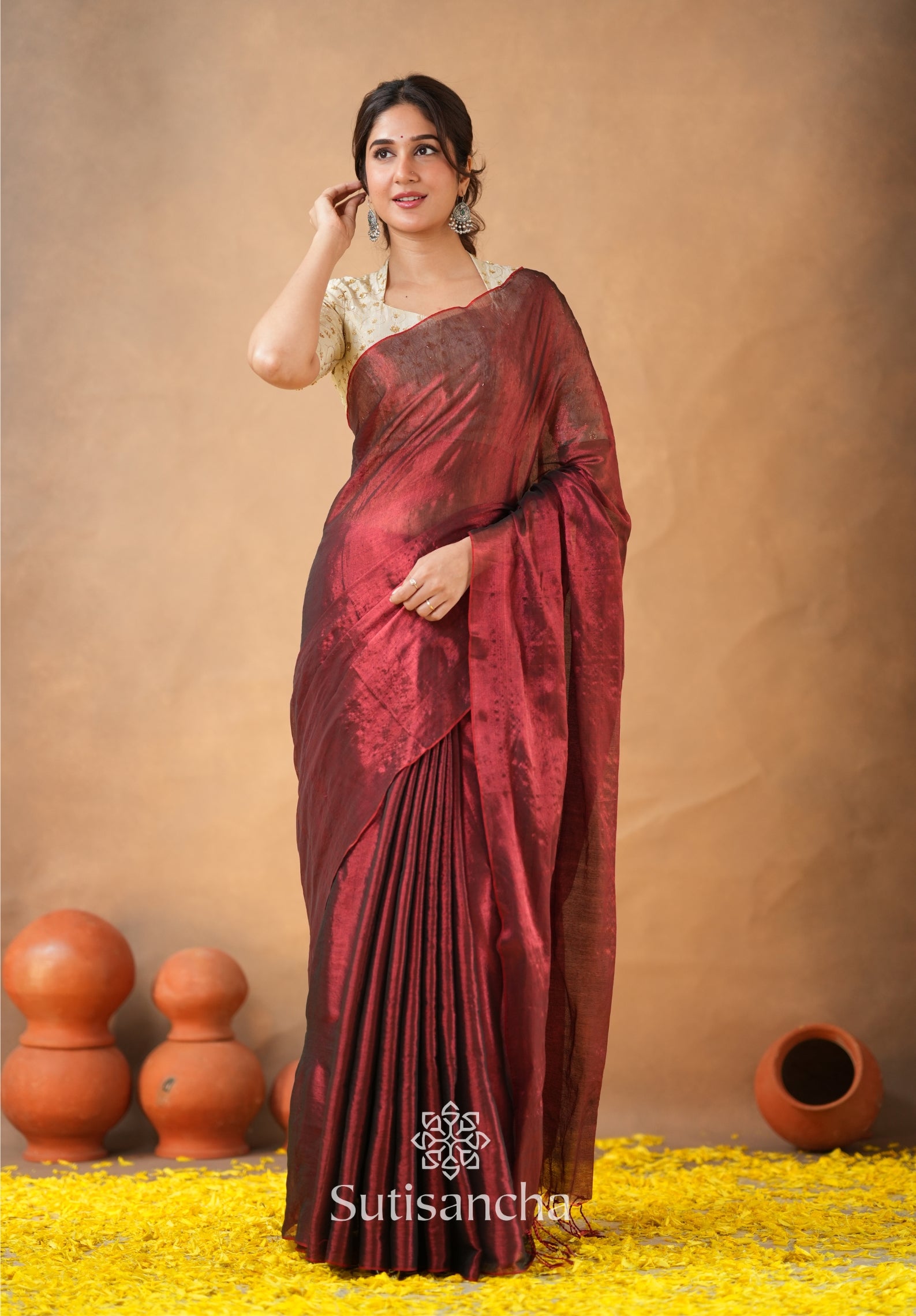 Beads Bloom Tissue Elegance