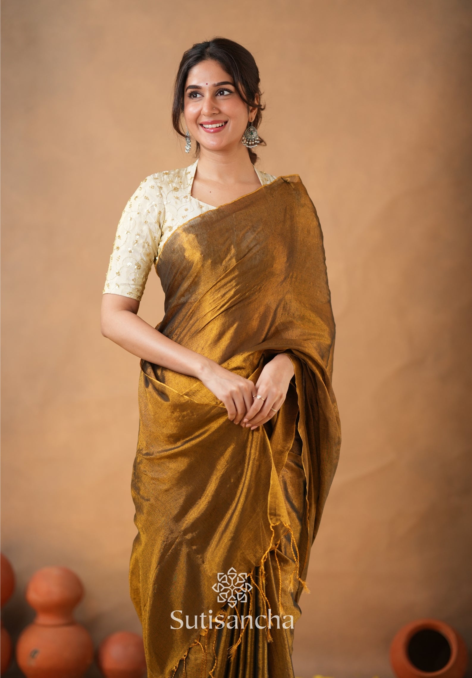 Beads Bloom Tissue Elegance