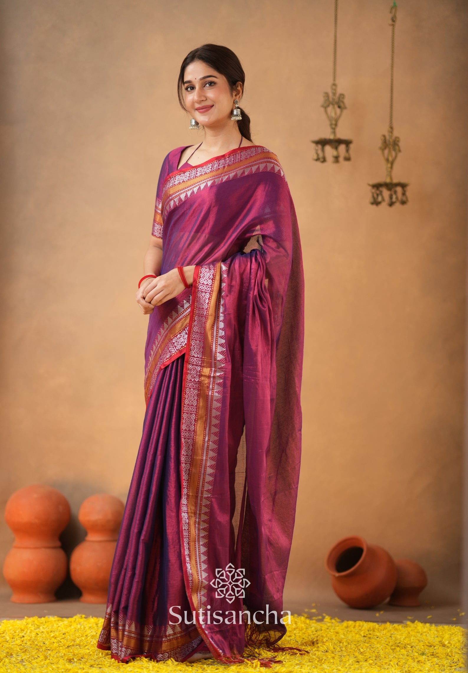 Artisan’s Touch: Magenta Handloom Tissue Cotton Saree