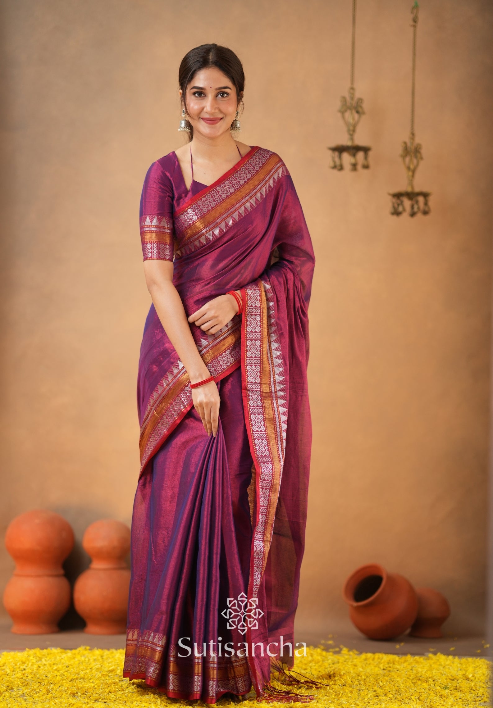 Artisan’s Touch: Magenta Handloom Tissue Cotton Saree