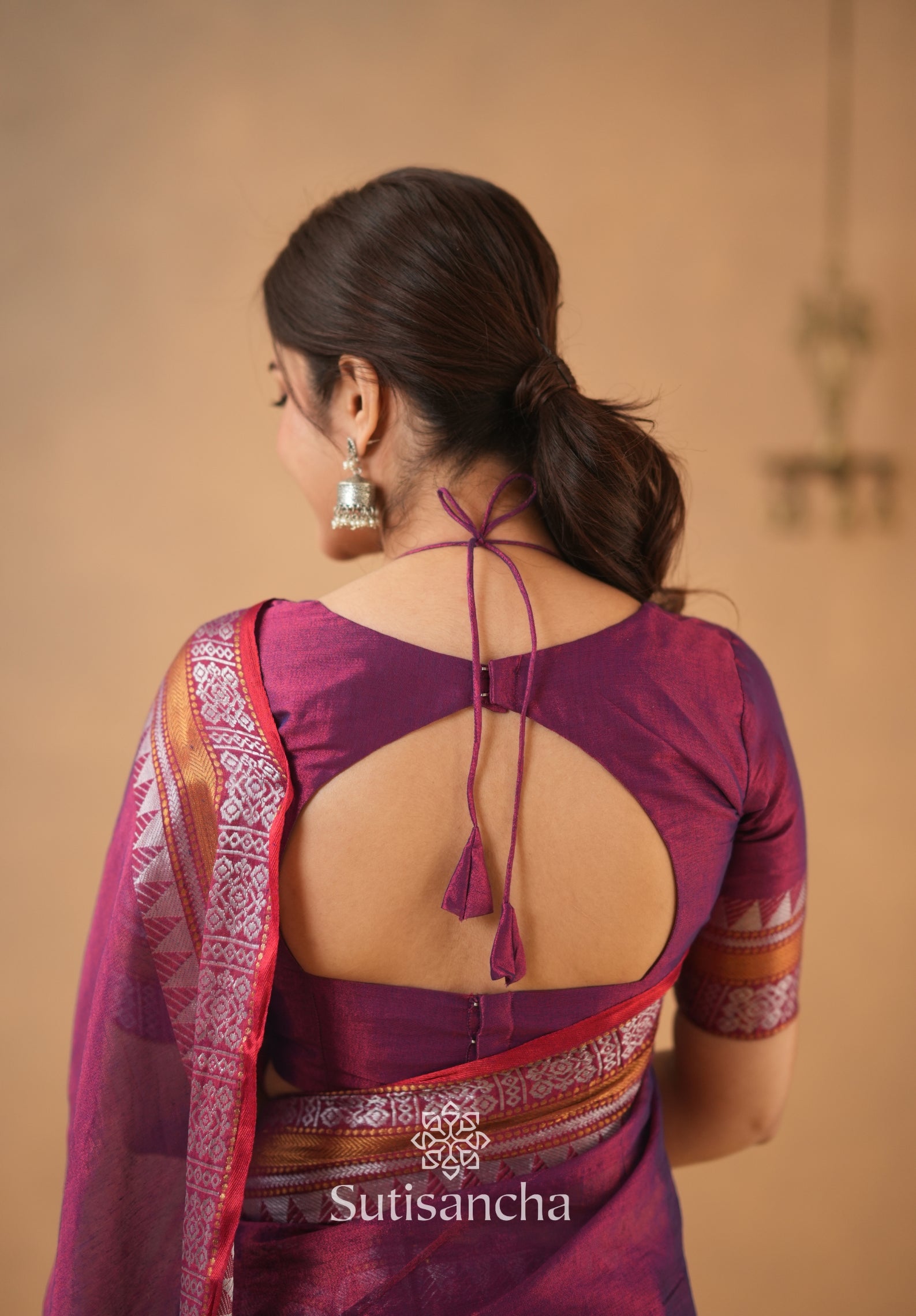 Artisan’s Touch: Magenta Handloom Tissue Cotton Saree