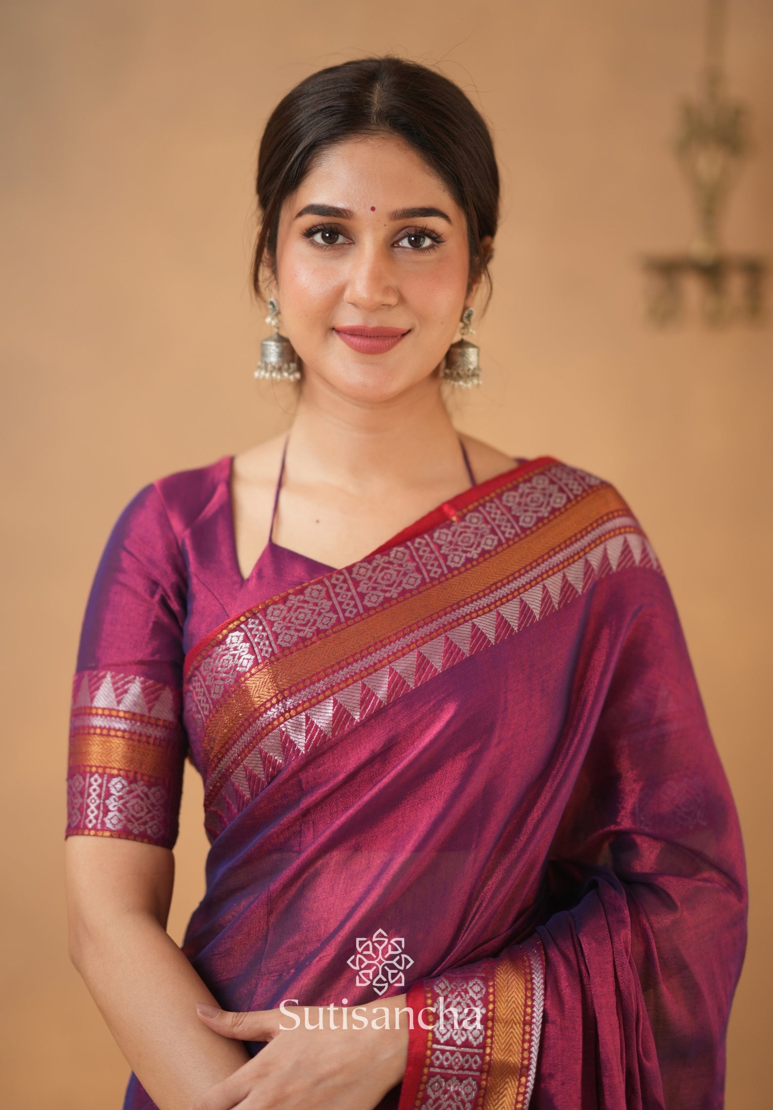 Artisan’s Touch: Magenta Handloom Tissue Cotton Saree