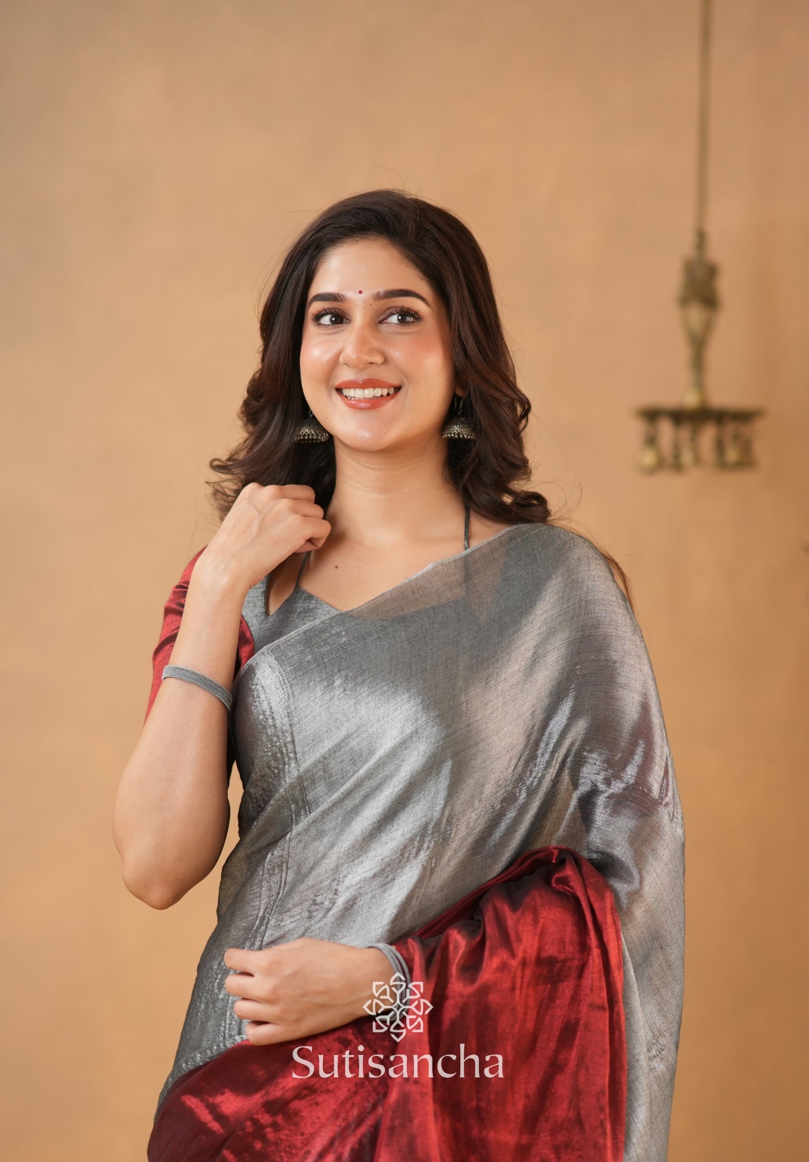 Regal Split Elegance Handloom Tissue Cotton Saree