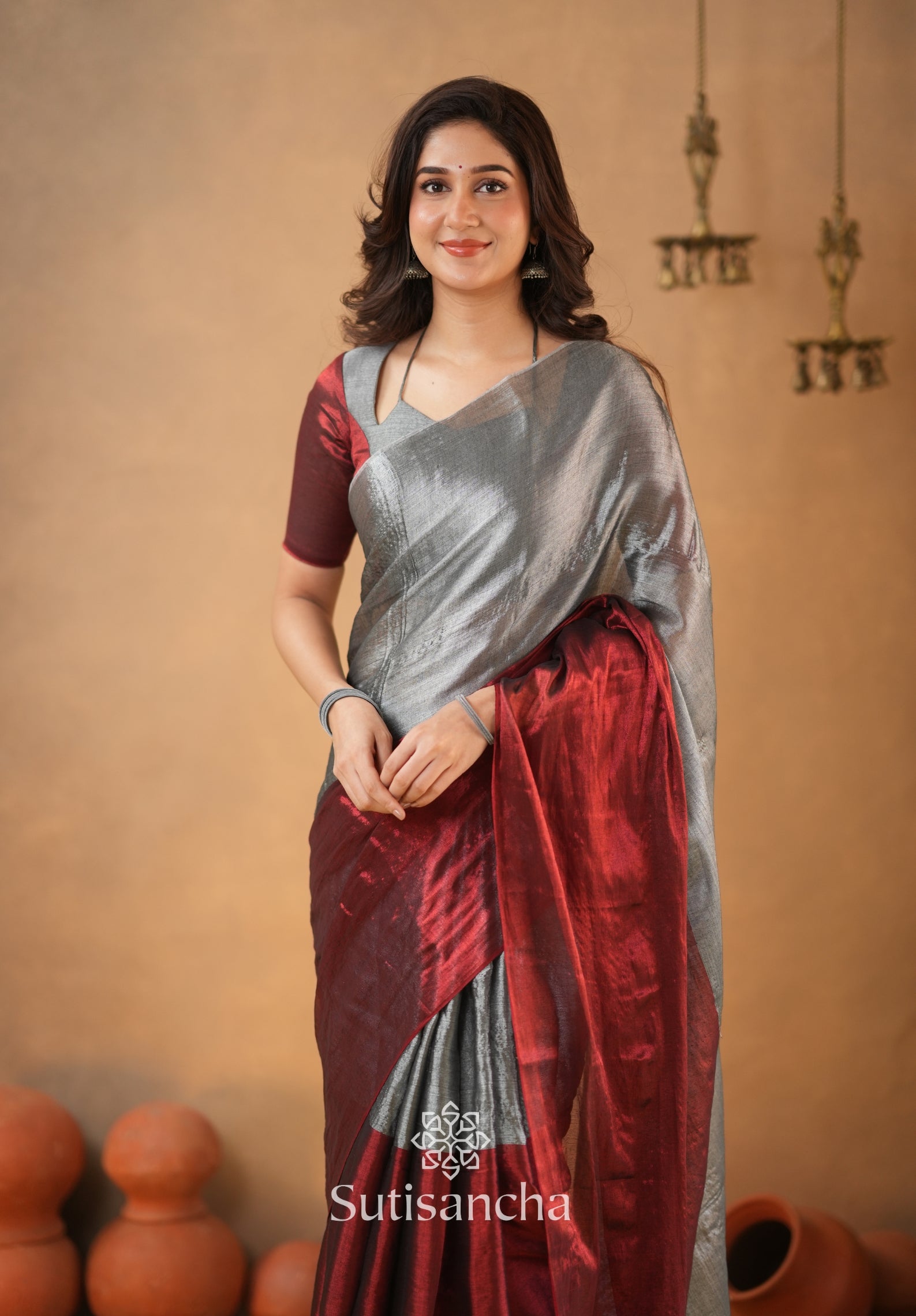 Regal Split Elegance Handloom Tissue Cotton Saree