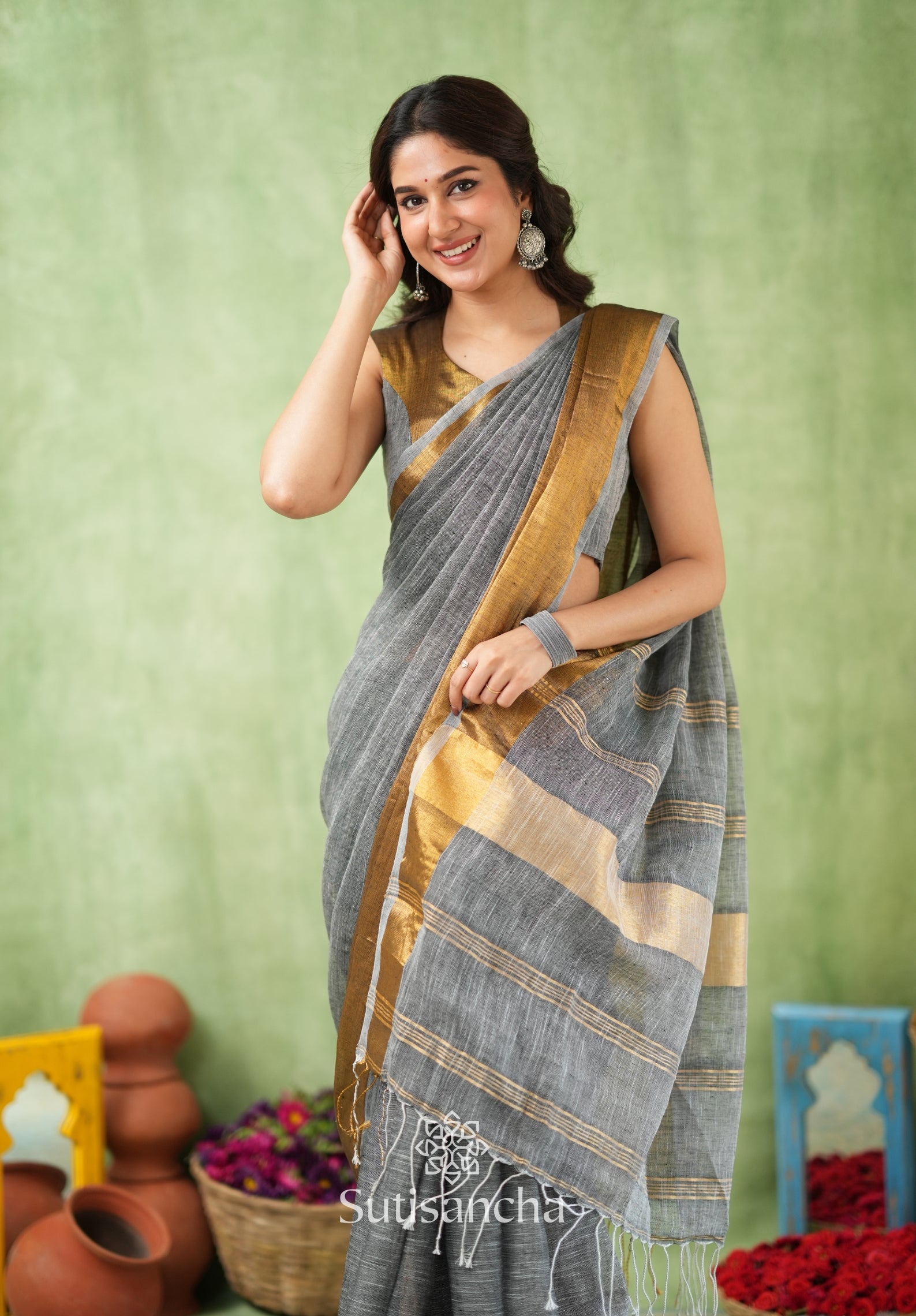 Lustrous Golden Border Cotton Linen Saree