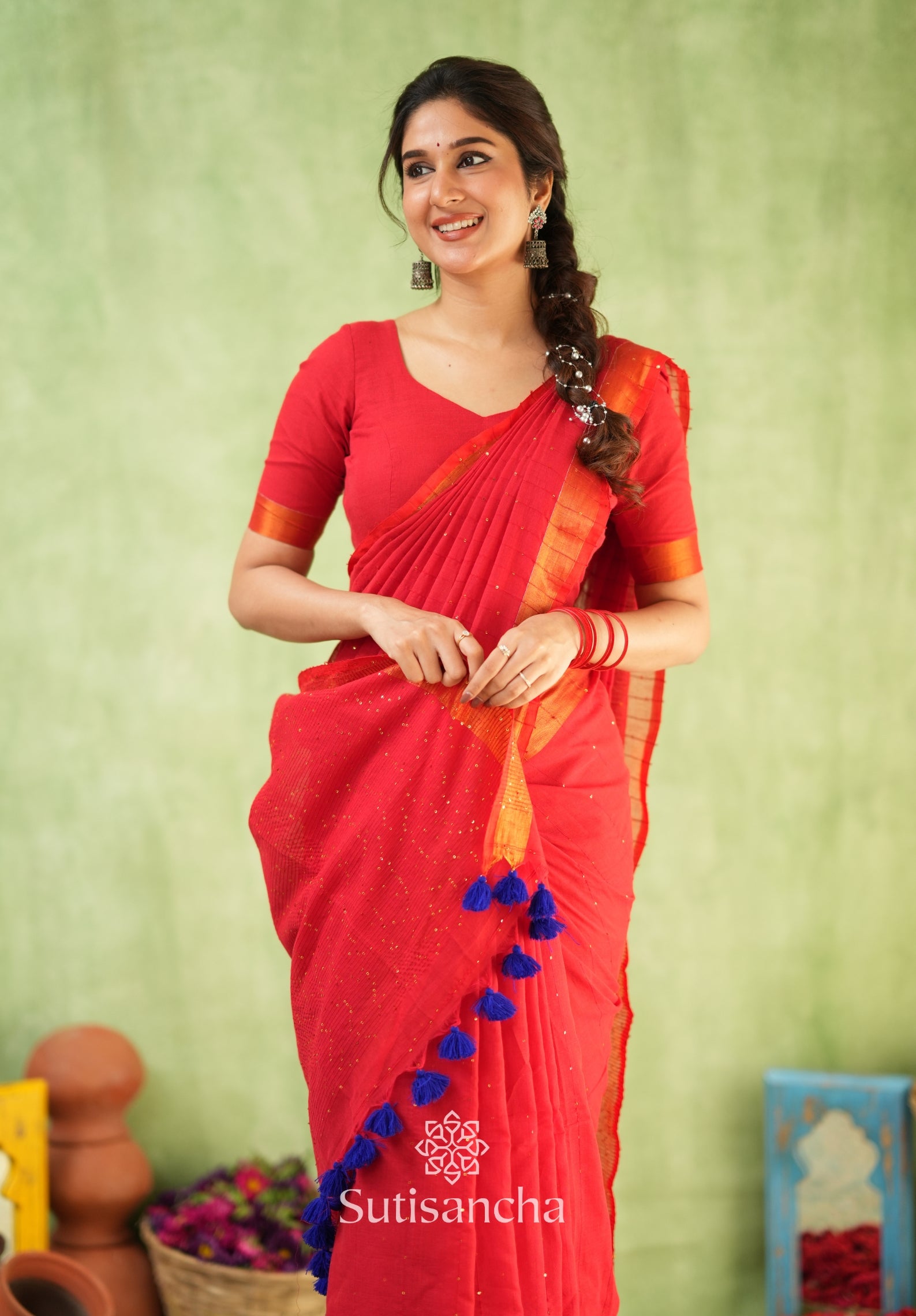 Sitaara Mul: Handwoven Sequin Elegance