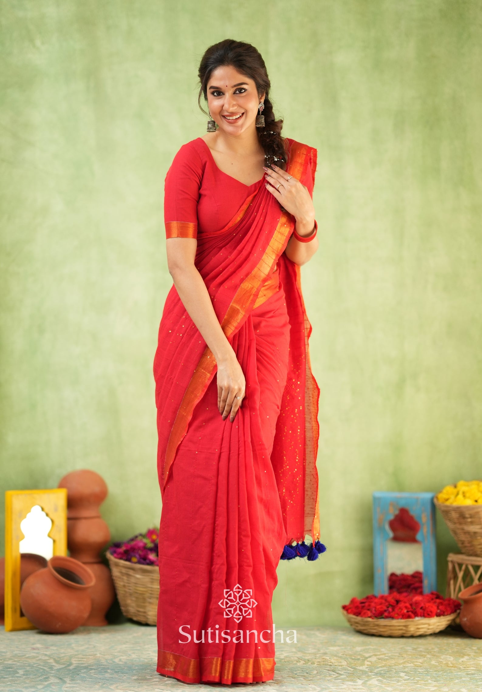 Sitaara Mul: Handwoven Sequin Elegance