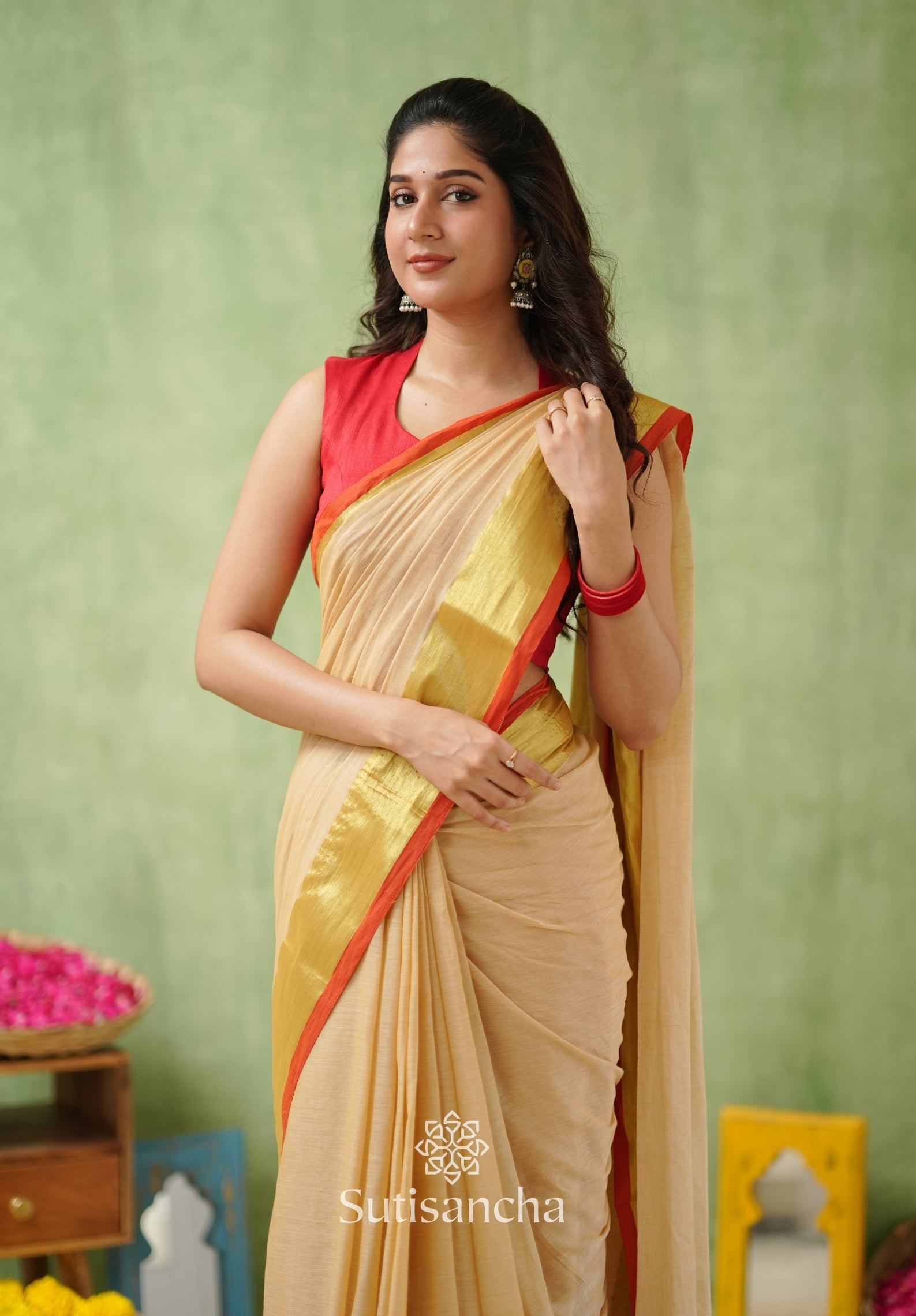 Golden Edge Classic Mul Saree
