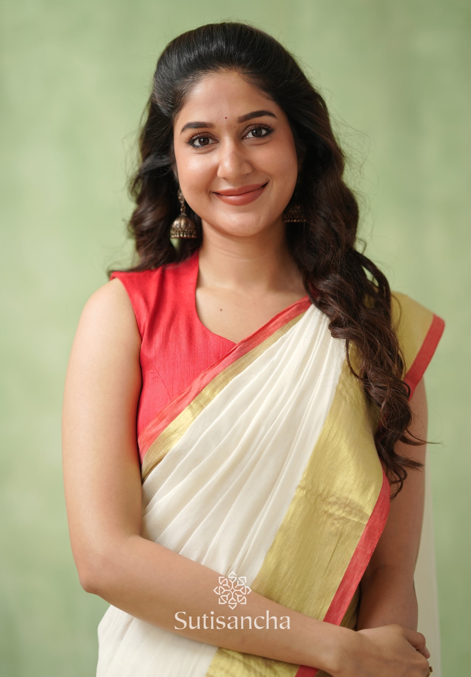 Golden Edge Classic Mul Saree