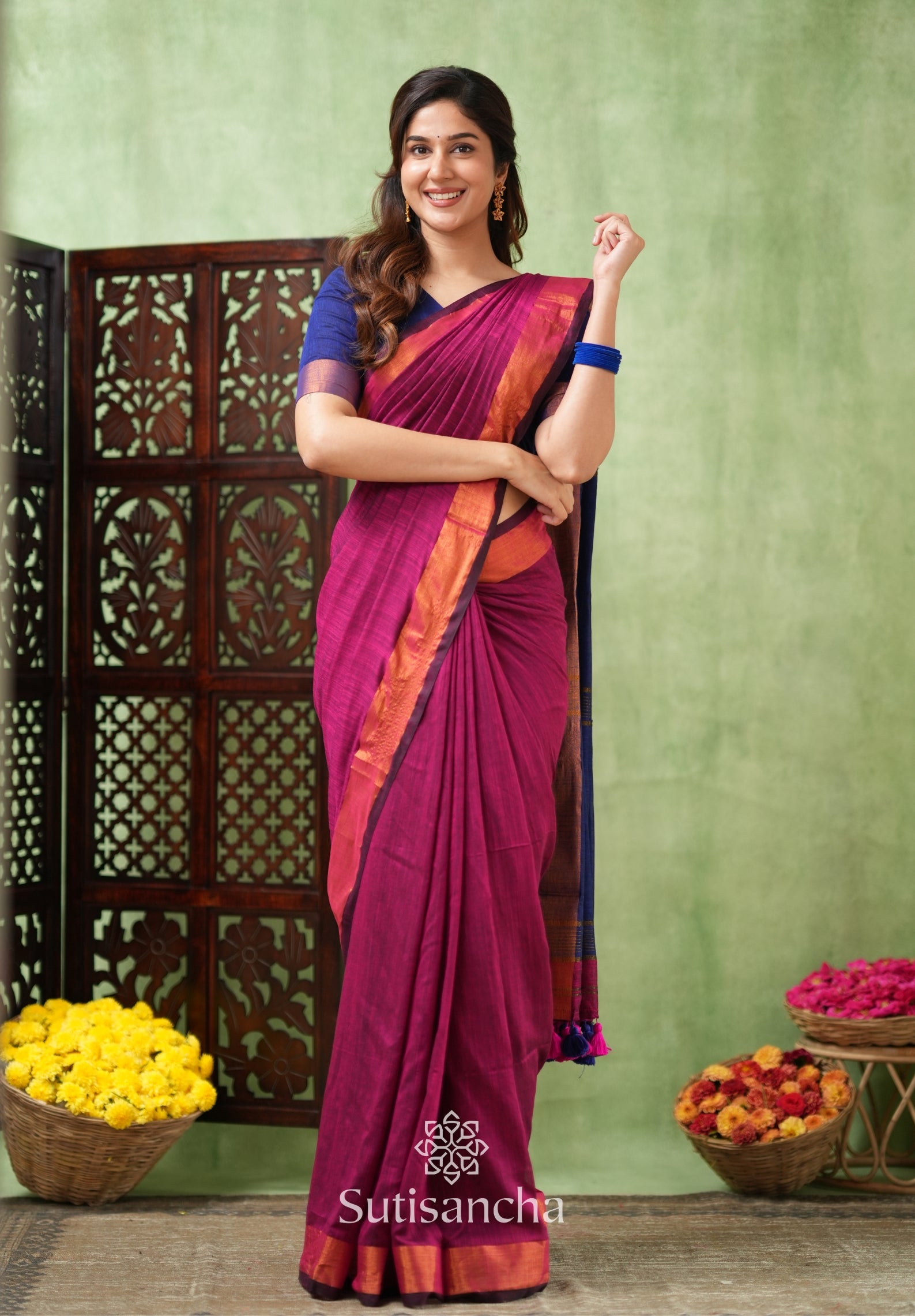 Royal Roots Revived Golden Border Cotton Saree