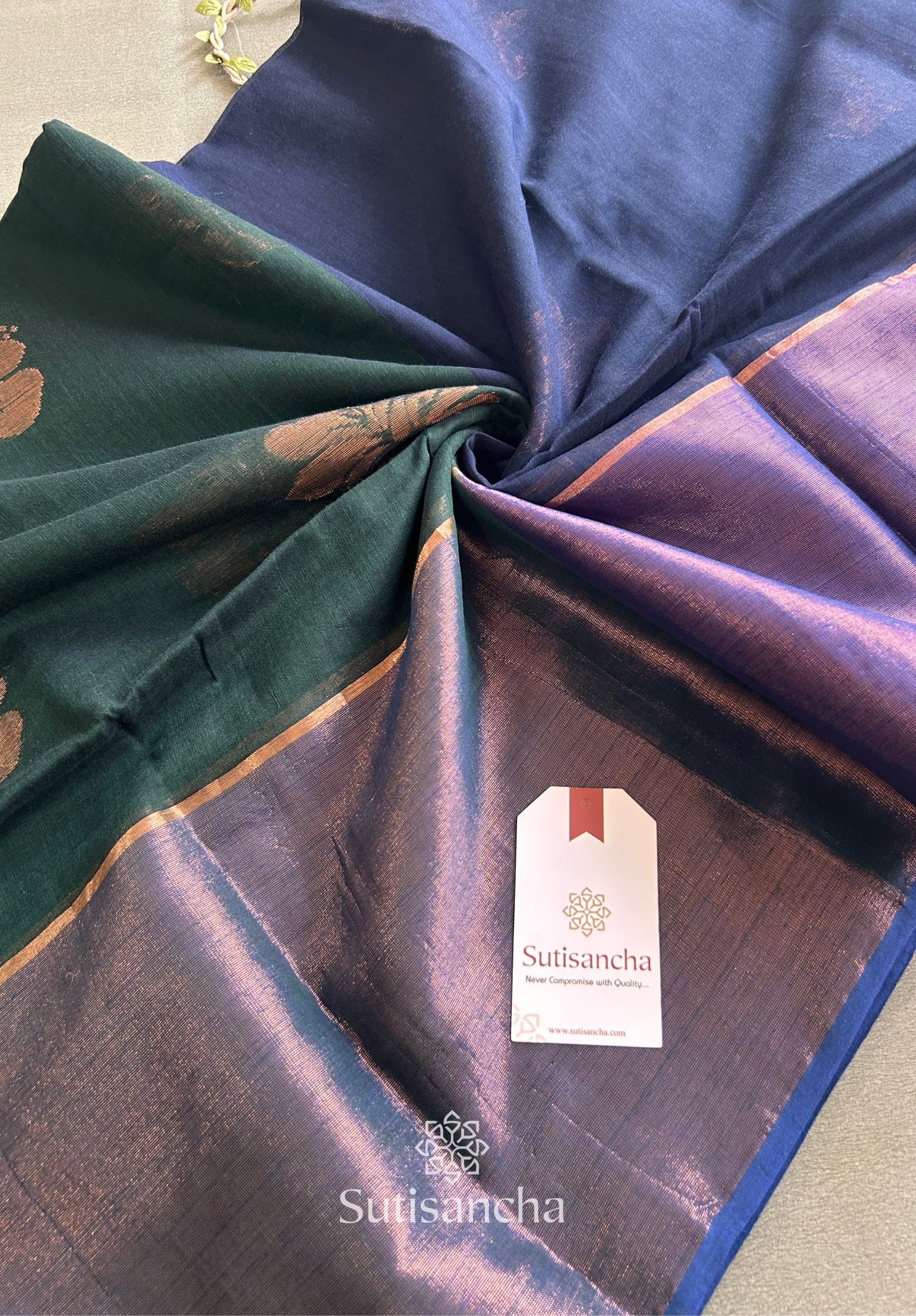 Sutisancha Rose-Design Signature Mul Cotton Saree