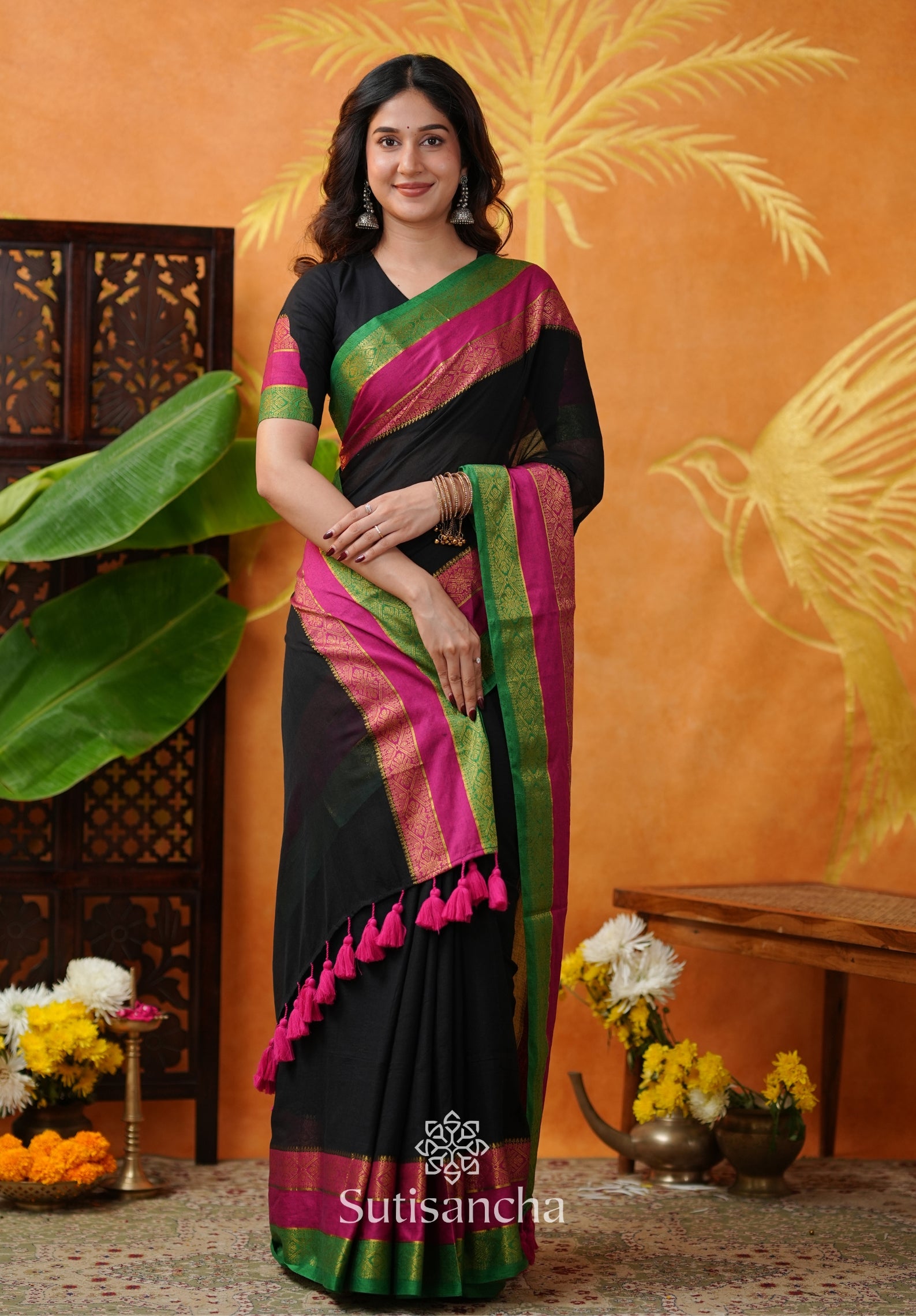 Classic Noir Mul Cotton Saree