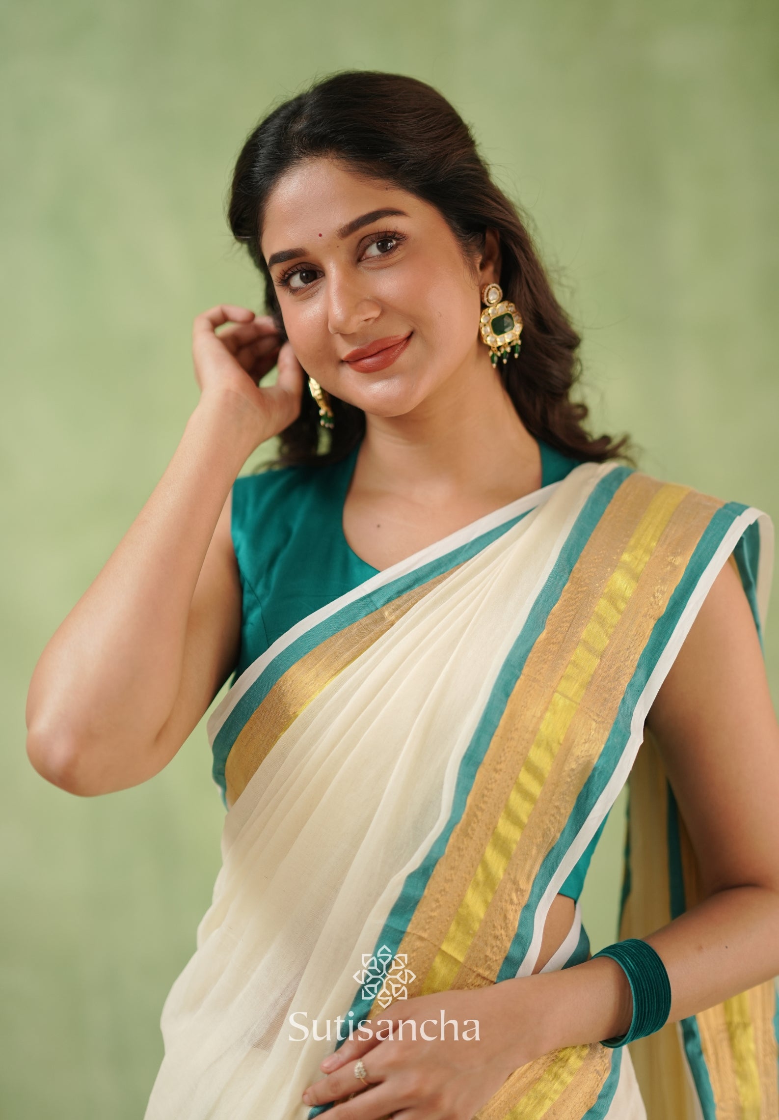 Rama Radiance – Mul Cotton Saree with Golden Edge
