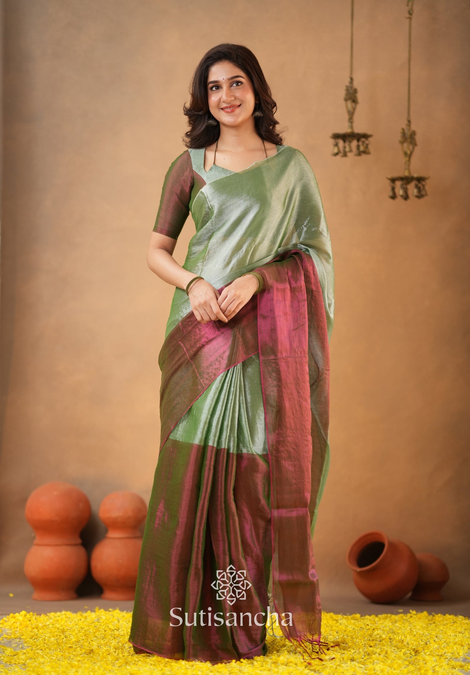Regal Split Elegance Handloom Tissue Cotton Saree