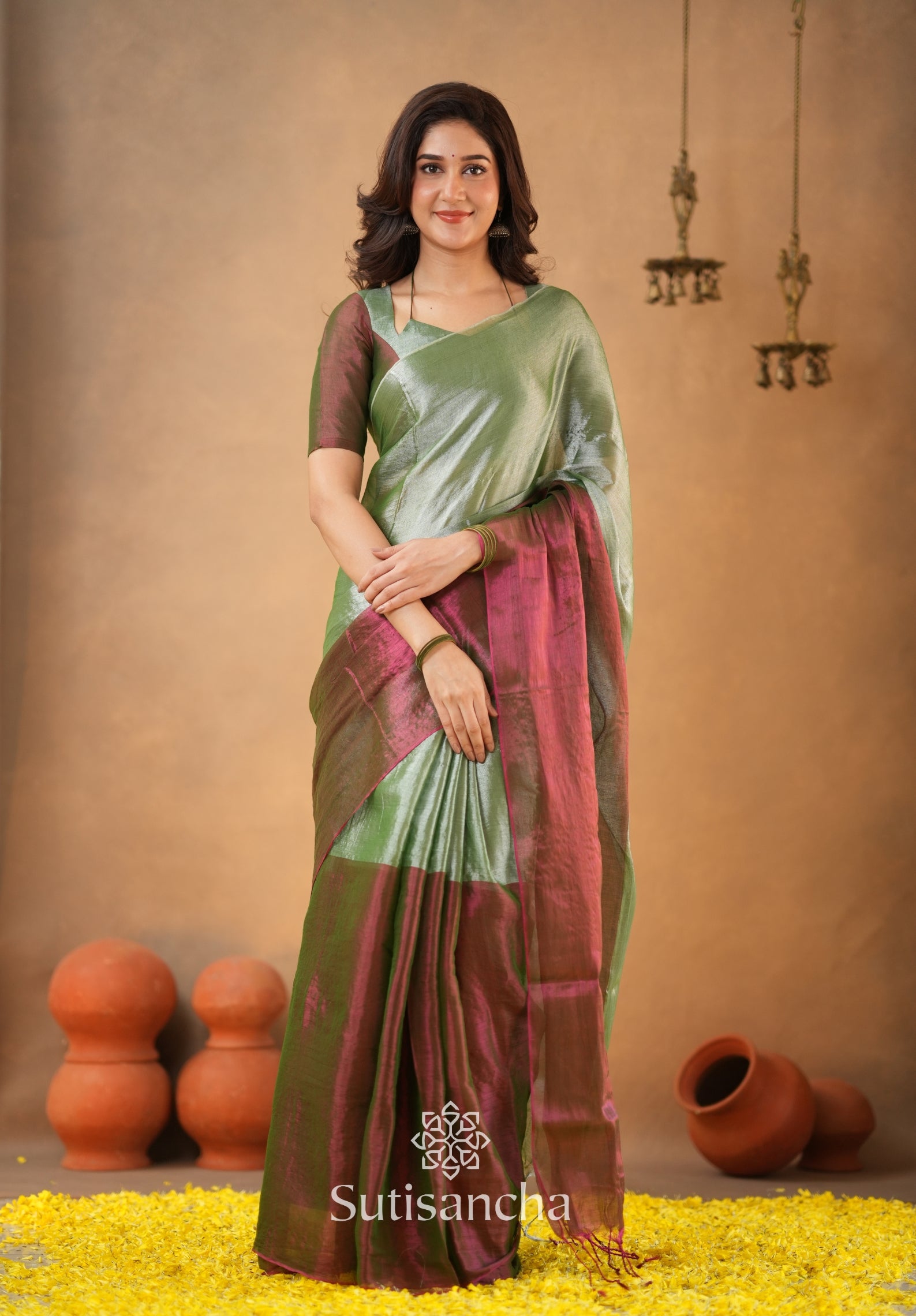 Regal Split Elegance Handloom Tissue Cotton Saree
