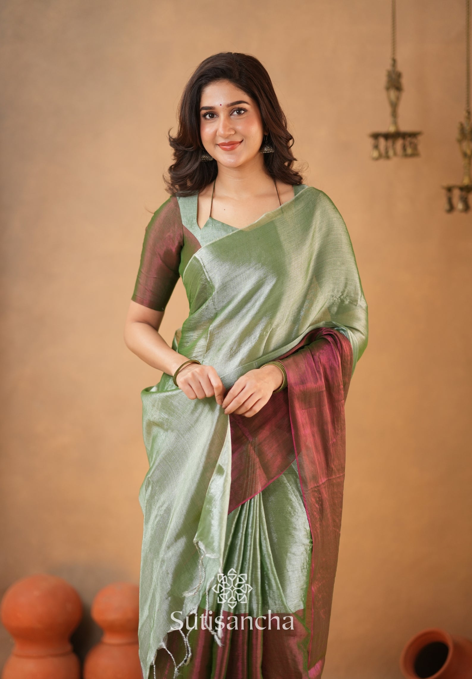 Regal Split Elegance Handloom Tissue Cotton Saree