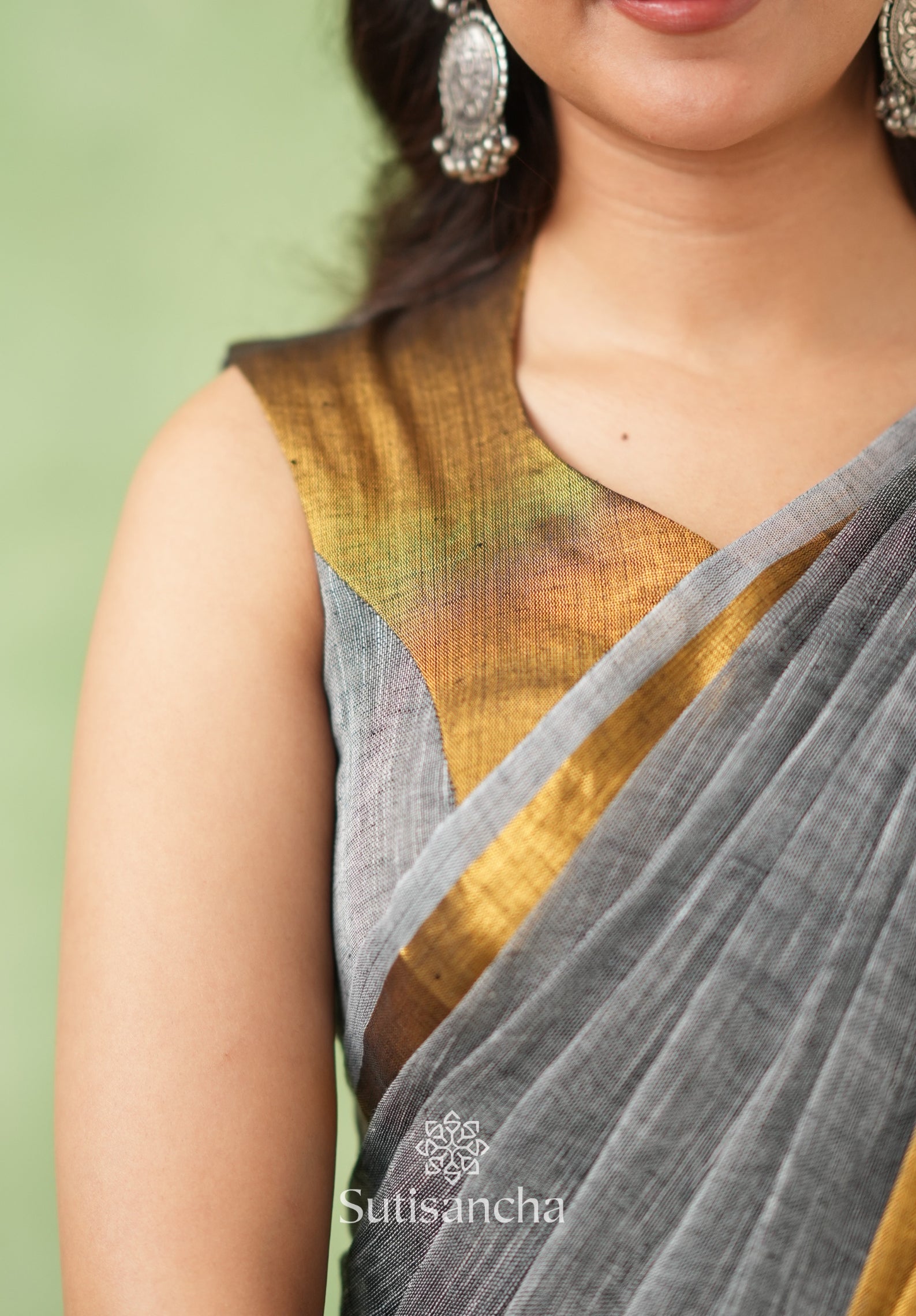 Lustrous Golden Border Cotton Linen Saree