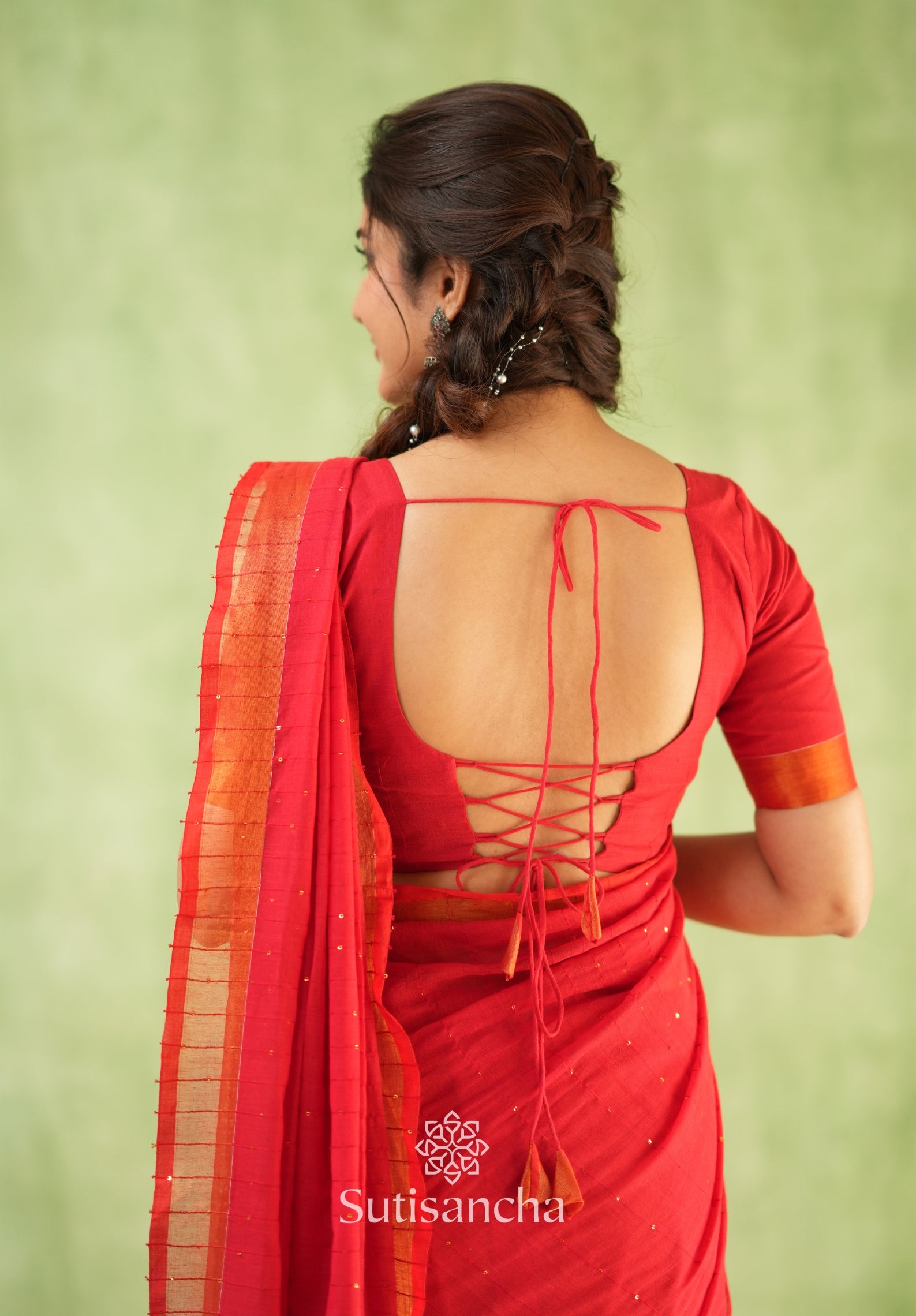 Sitaara Mul: Handwoven Sequin Elegance