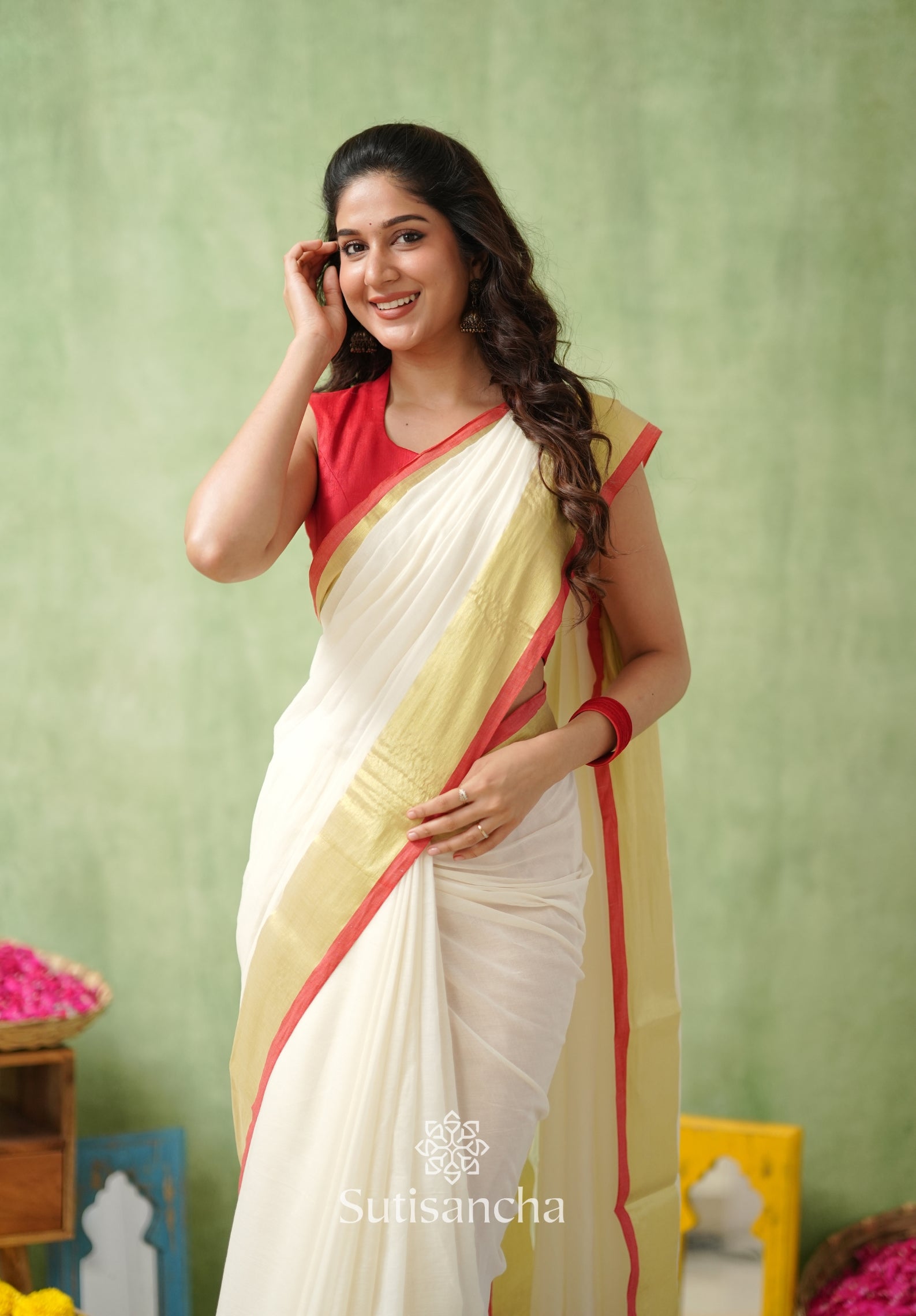 Golden Edge Classic Mul Saree