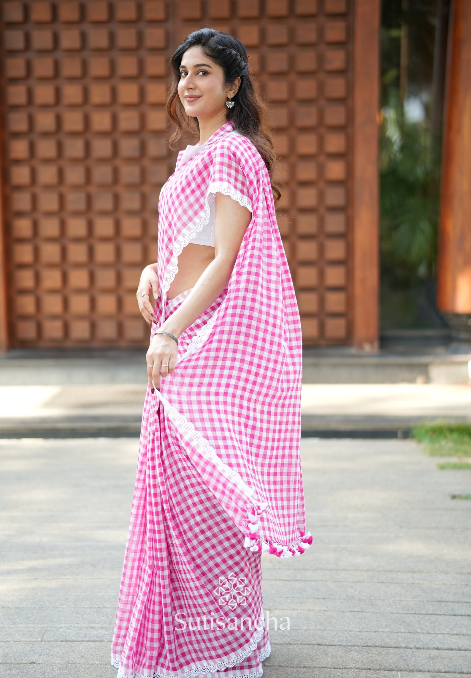 Summer Gingham Mul Cotton Saree