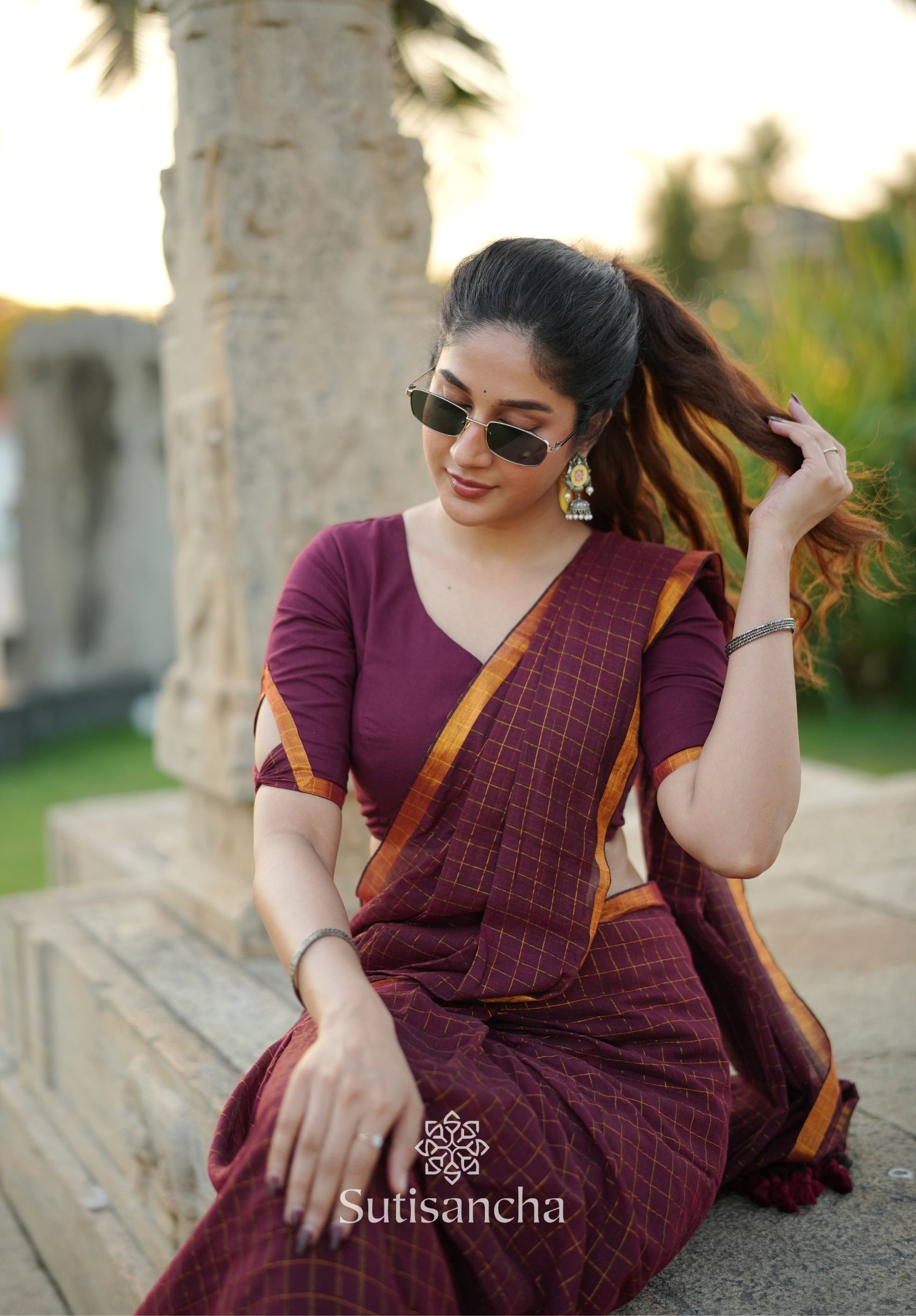Golden Grid Classic Mul Cotton Saree