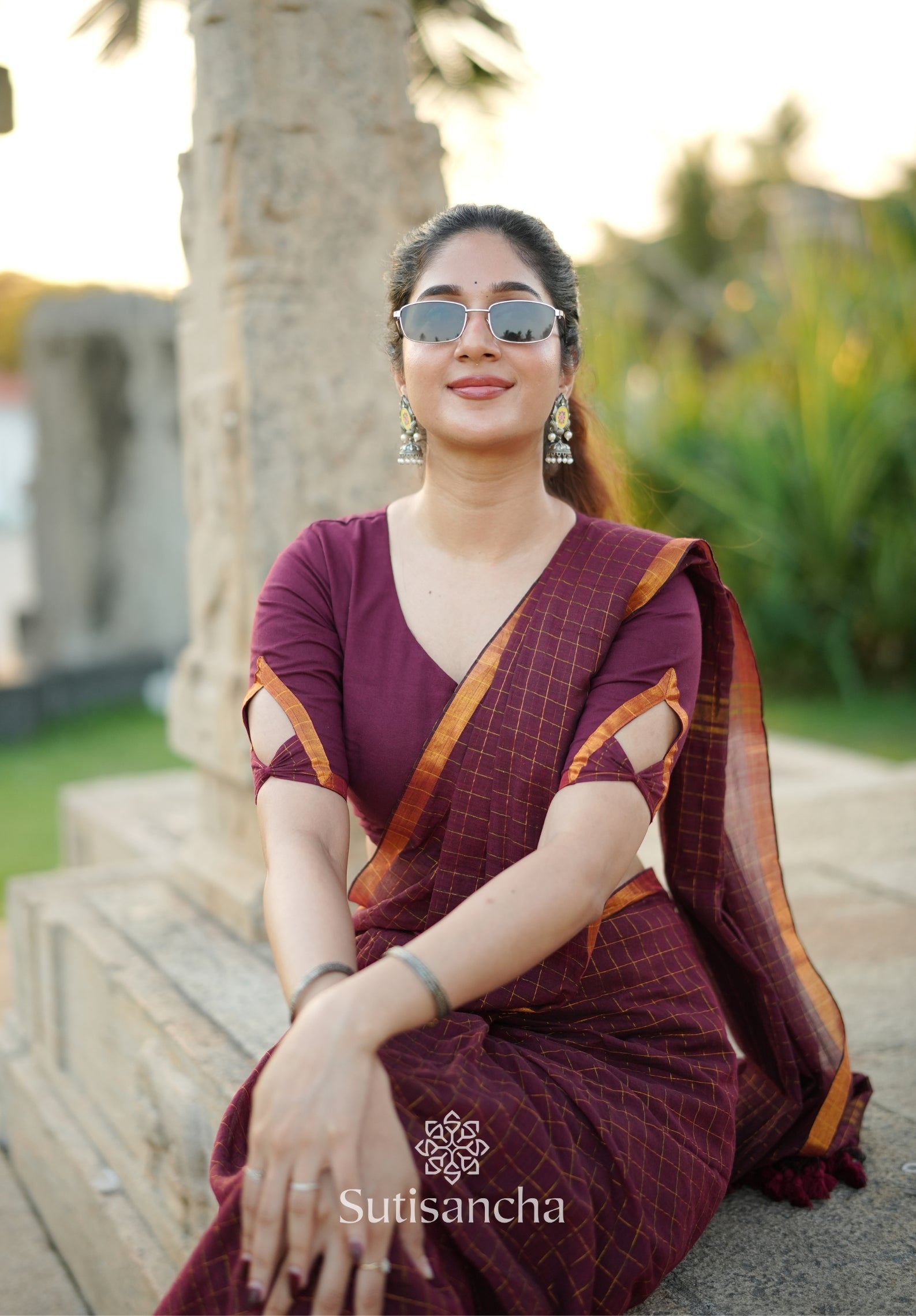 Golden Grid Classic Mul Cotton Saree