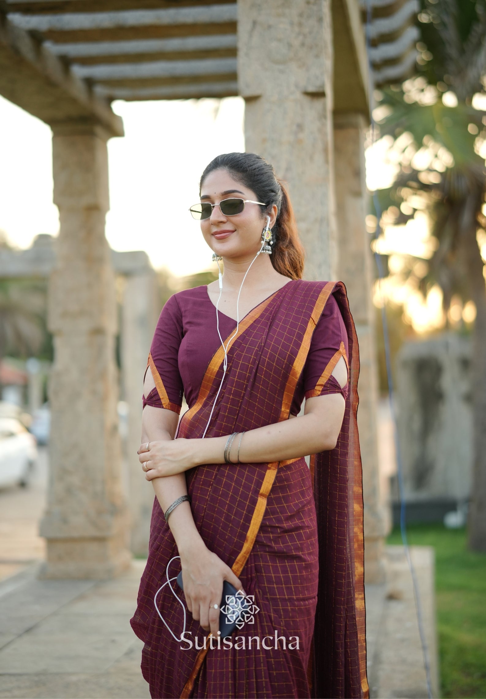 Golden Grid Classic Mul Cotton Saree