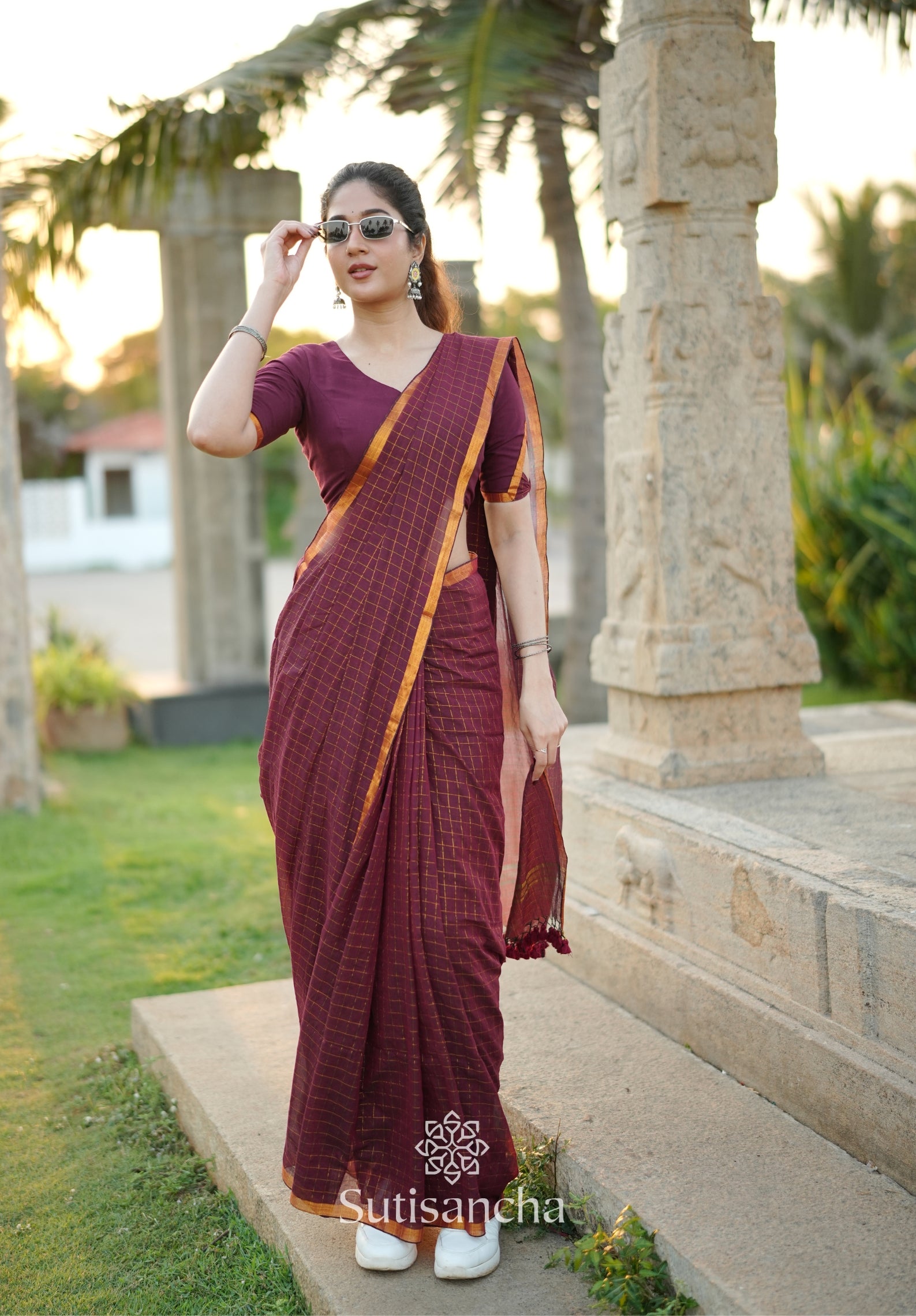 Golden Grid Classic Mul Cotton Saree