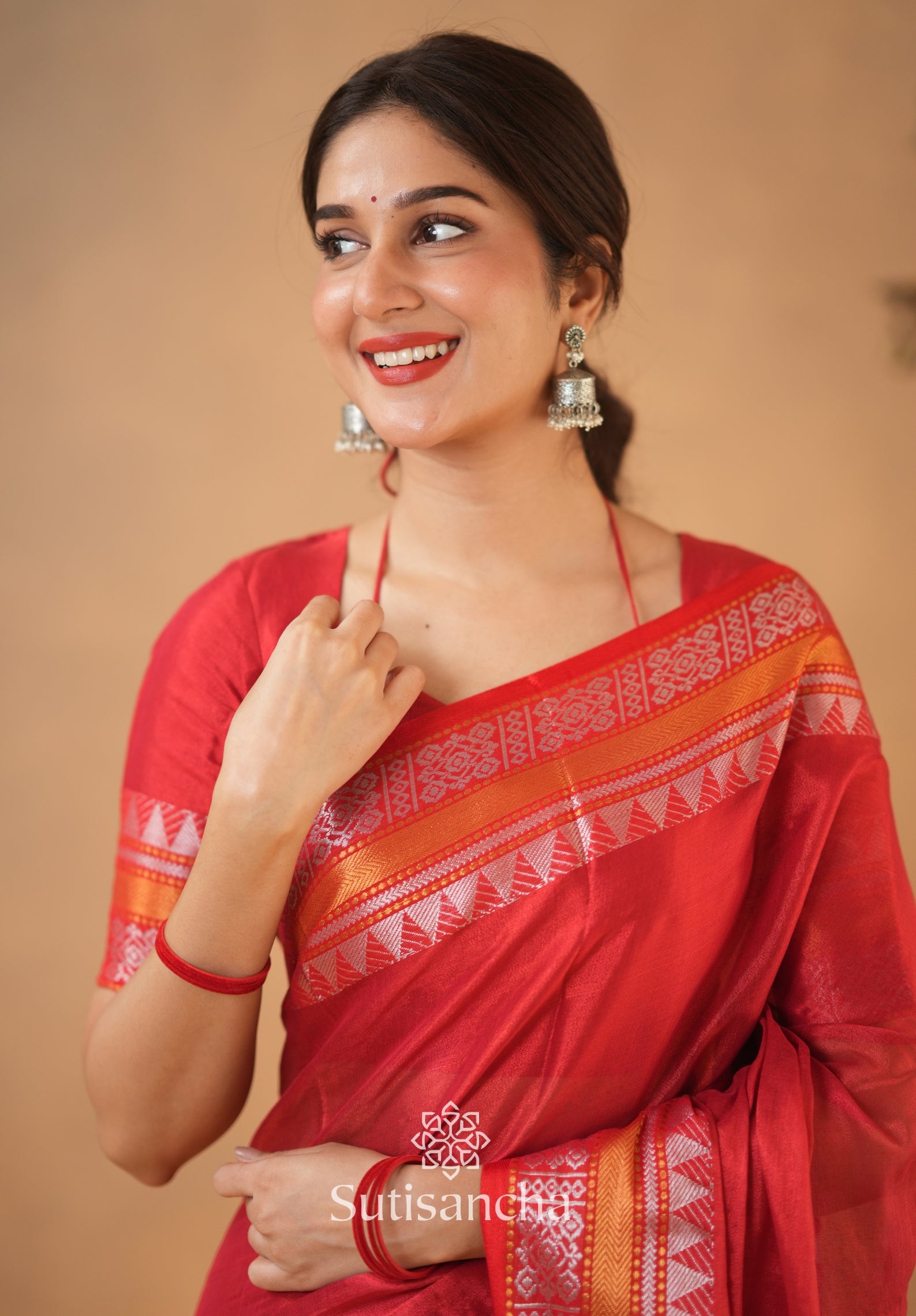 Artisan’s Touch: Red Handloom Tissue Cotton Saree