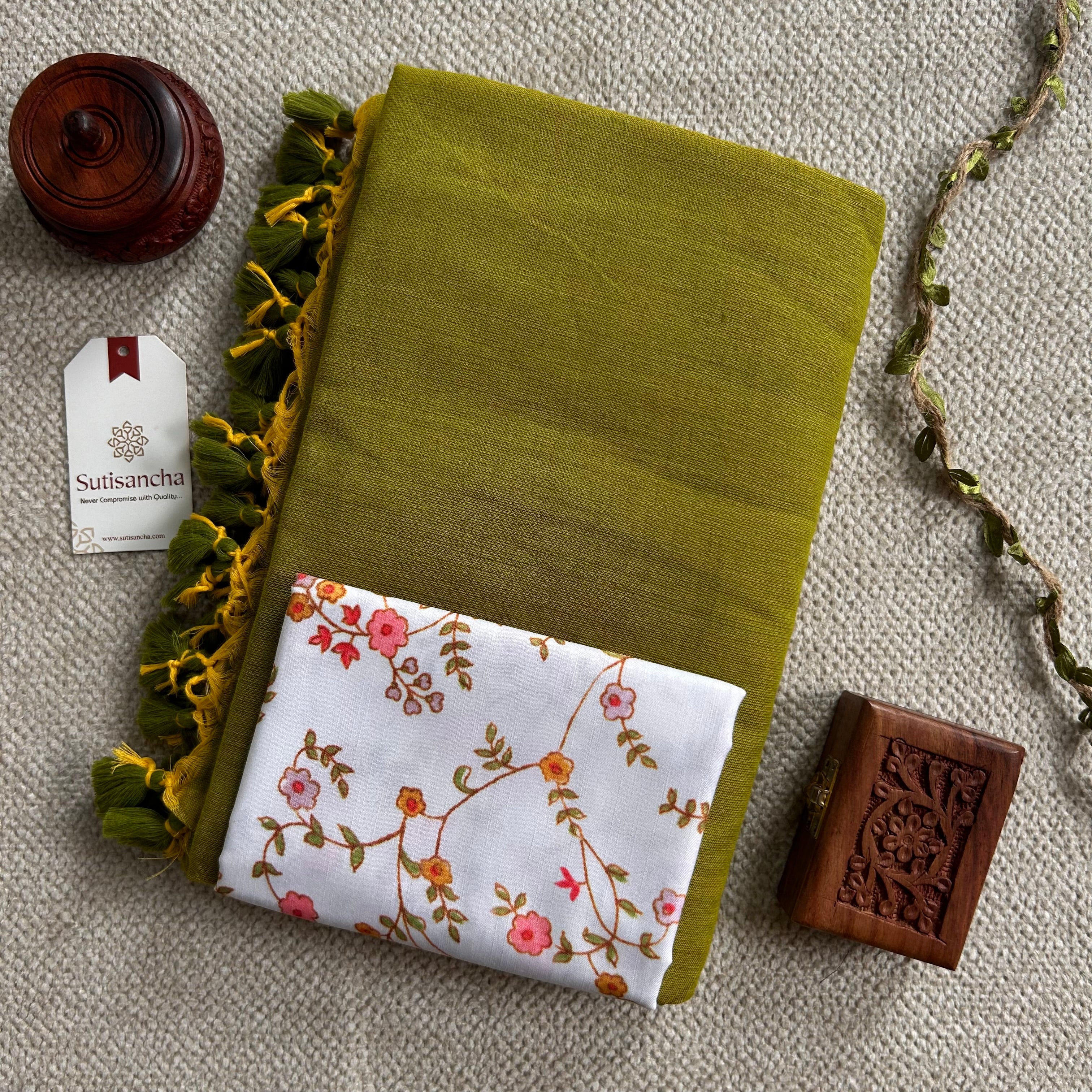 Sutisancha Lime colour Handloom Cotton Saree with Designer Blouse